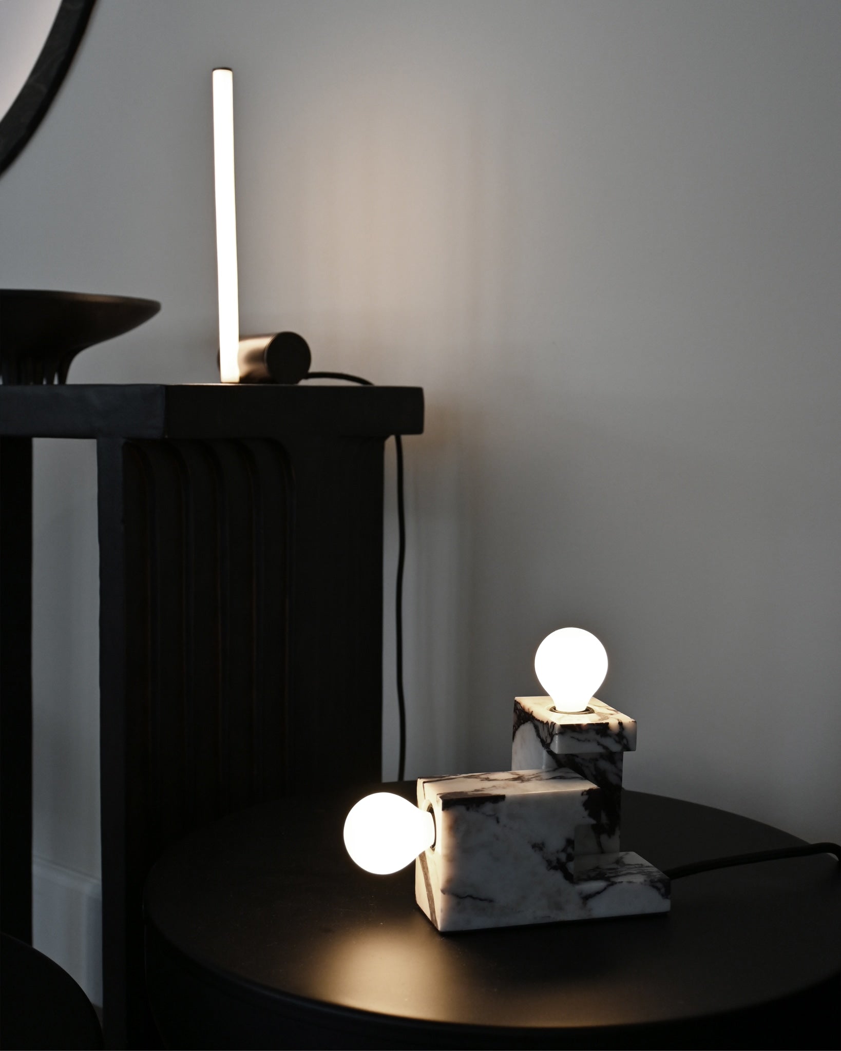 101 Copenhagen - Brick Lamp, Low - Calacatta - Table Lamp