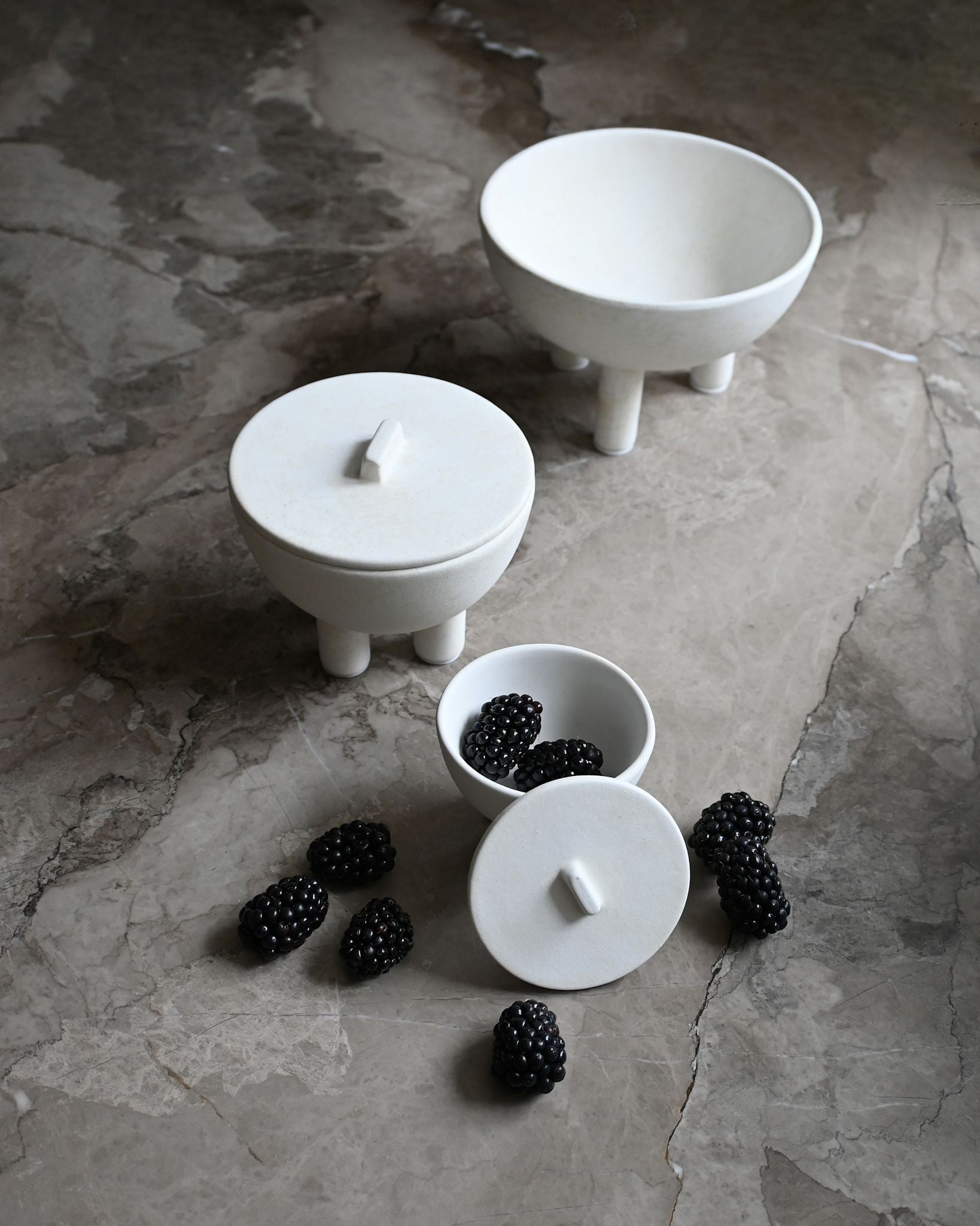 101 Copenhagen - Duck Bowl, Big - Bone White - Ceramic bowl