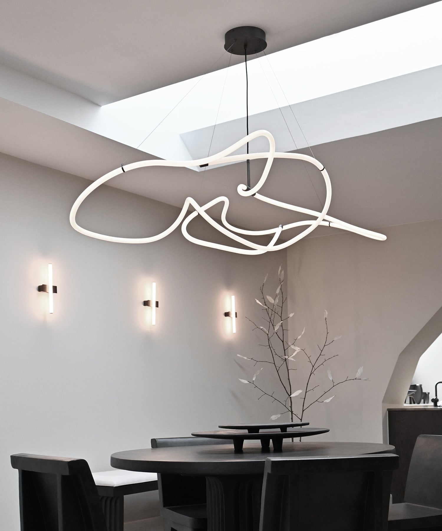 101 Copenhagen - Ghost Chandelier, Big - Neon - Chandelier