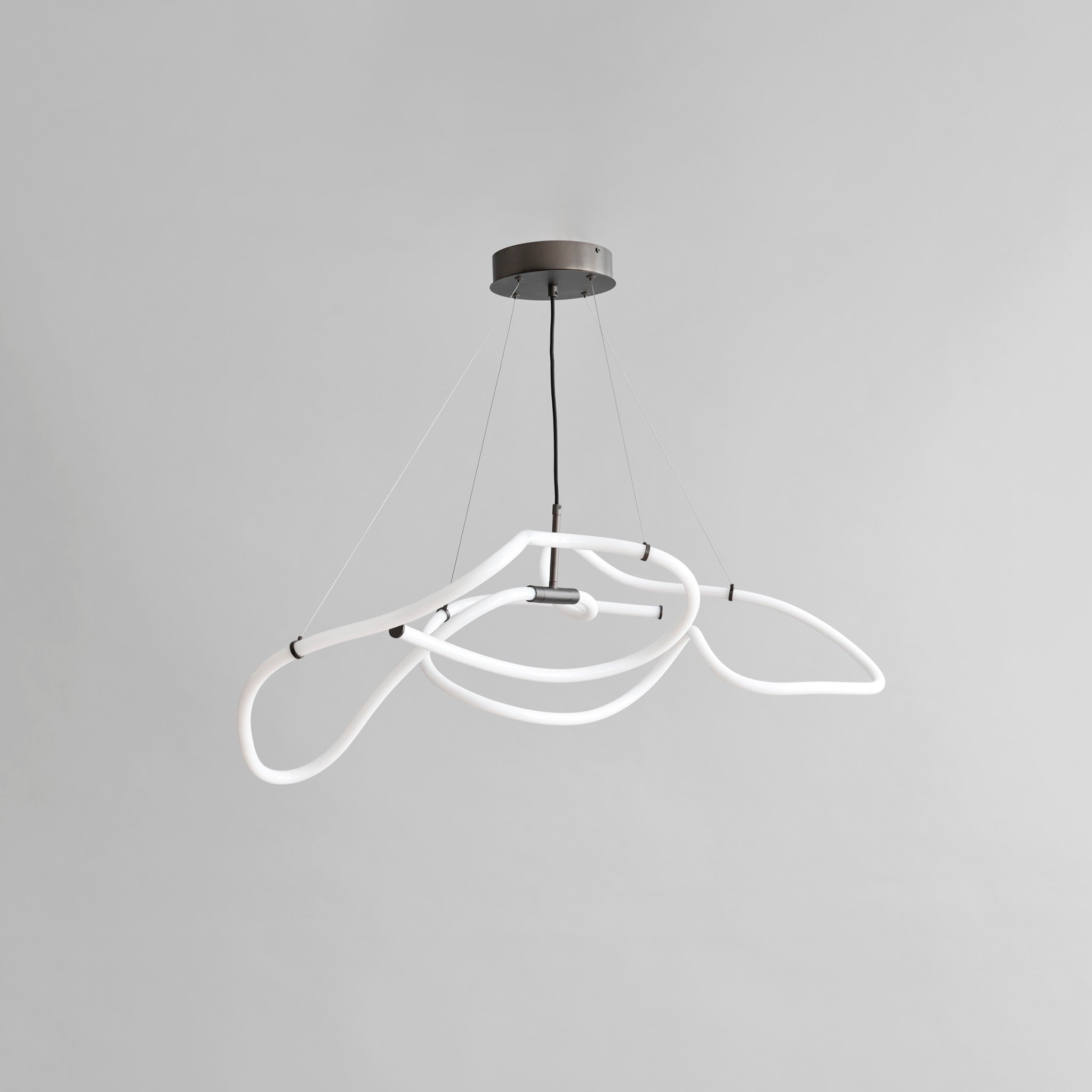 101 Copenhagen - Ghost Chandelier, Mini - Neon - Chandelier