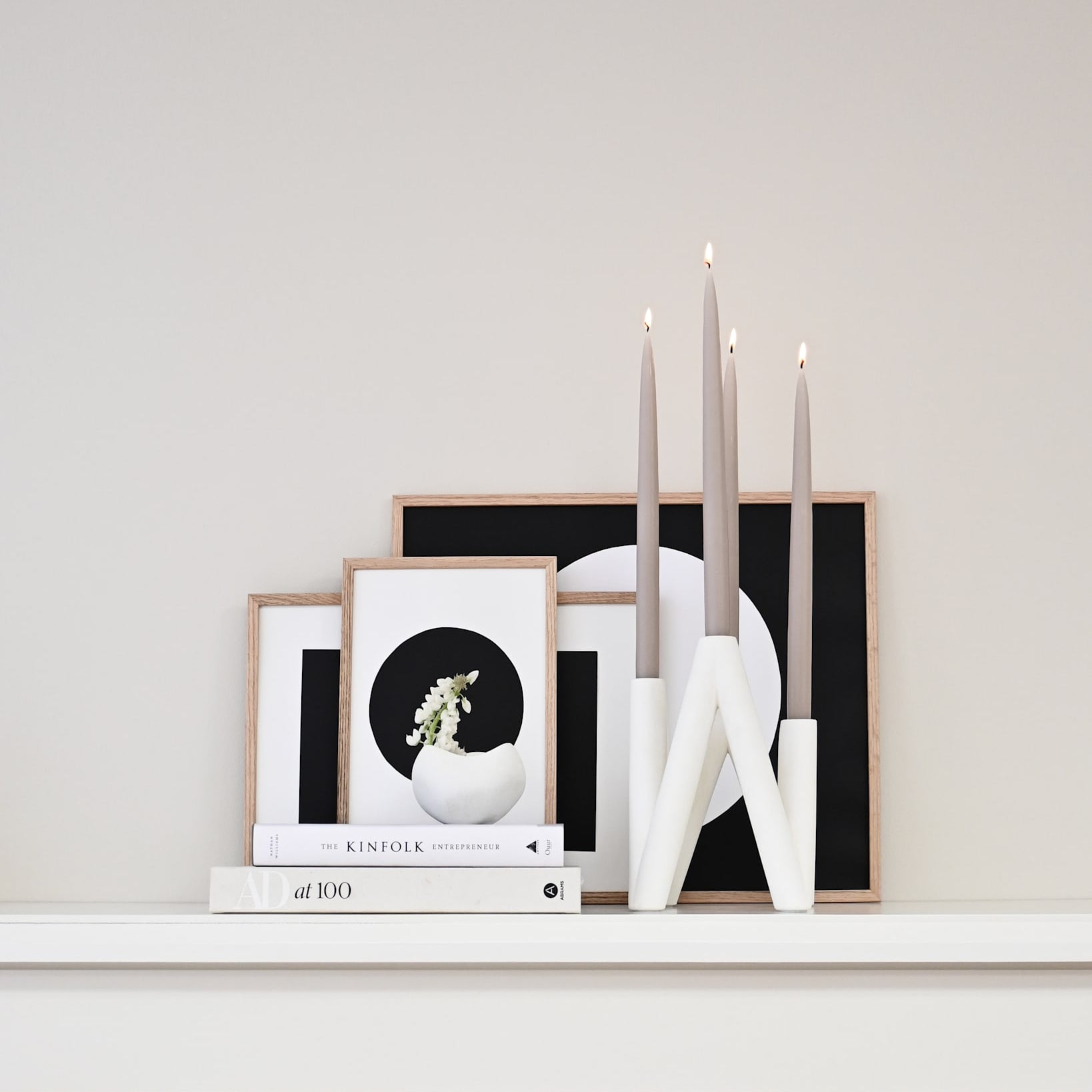 101 Copenhagen - W Candle Holder - Bone White - Candle Holders