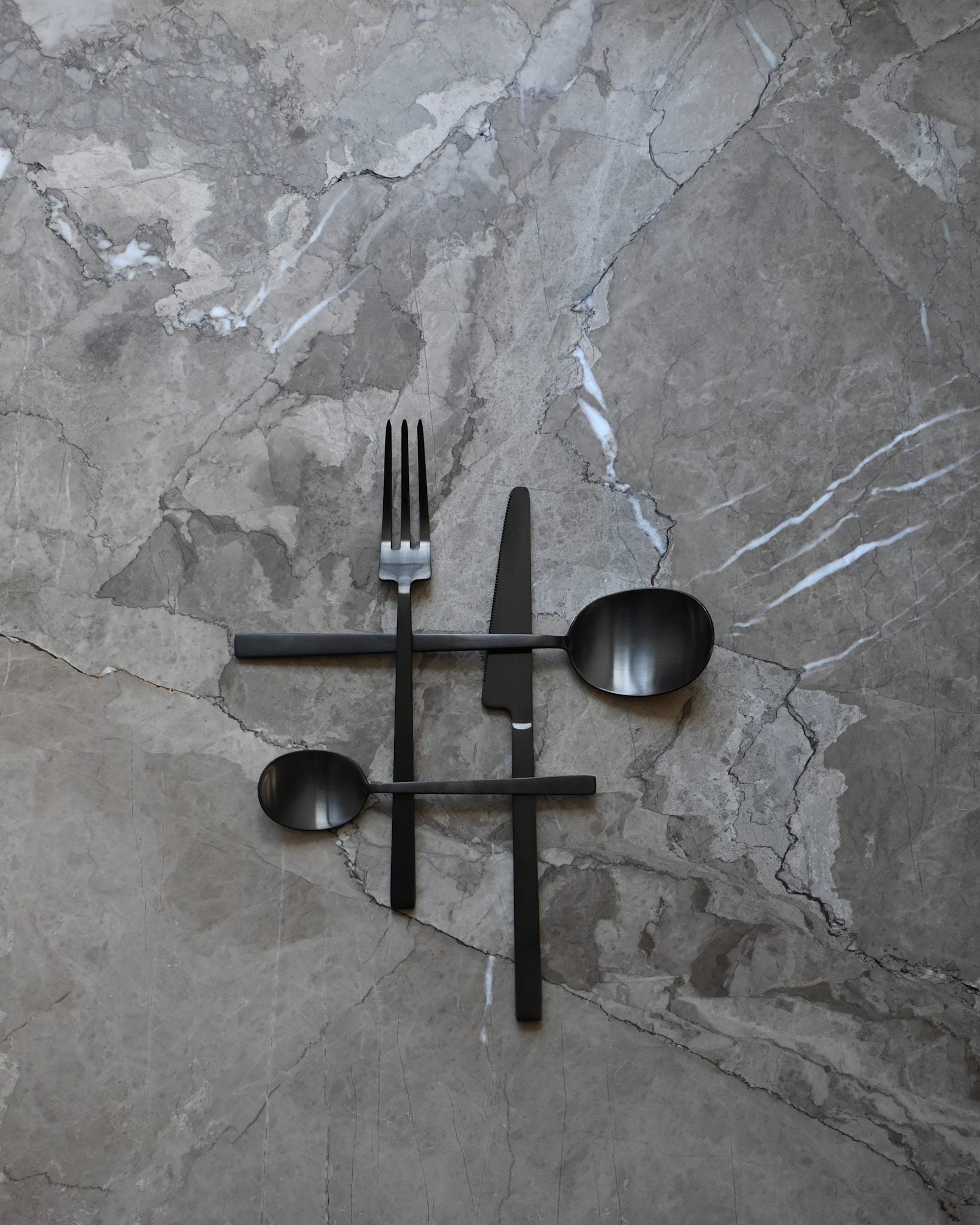 101 Copenhagen - Kogei Cutlery - Black (24 pcs) - Cutlery set