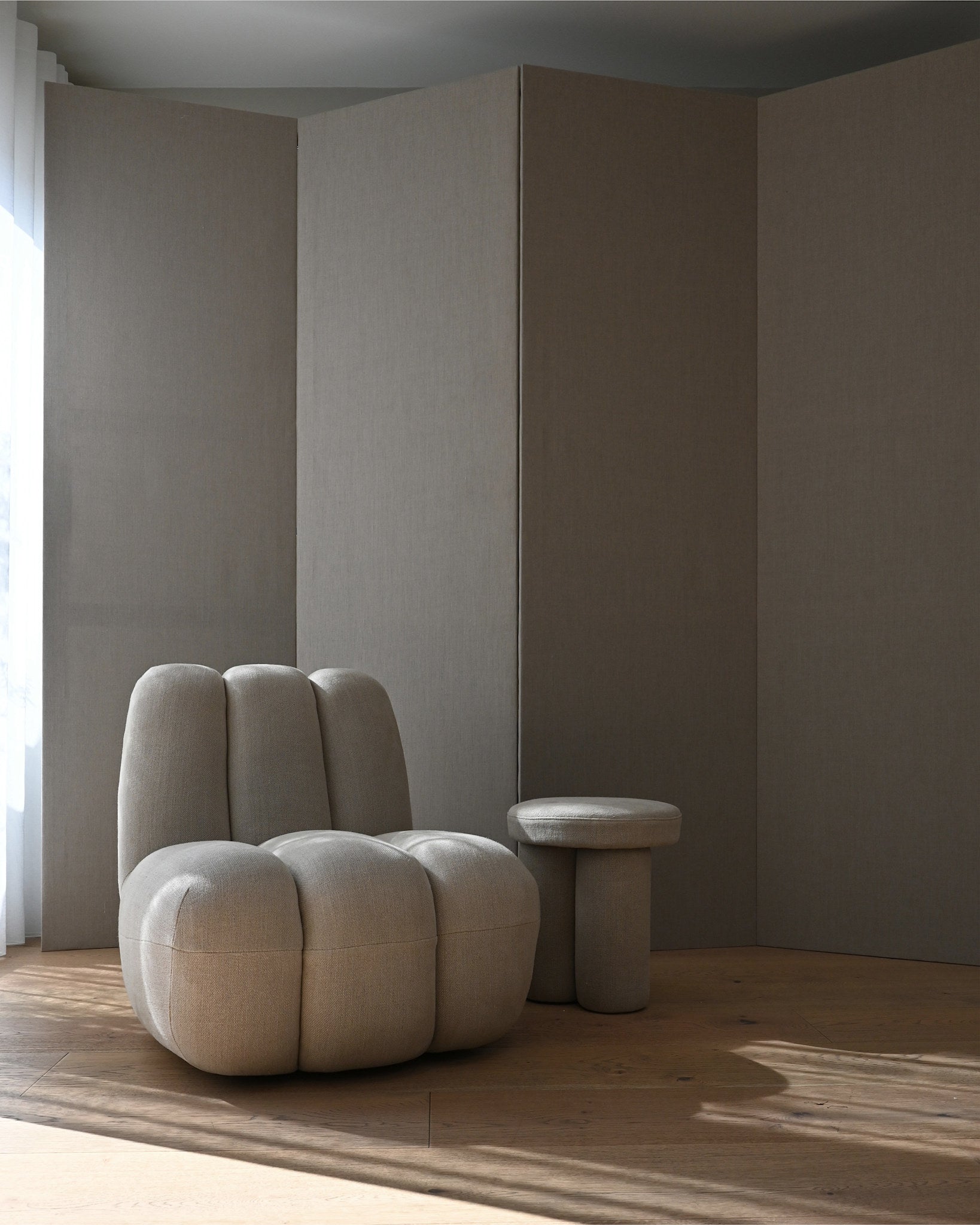101 Copenhagen - Toe Chair - Sand (8047-2) - Lounge Chair