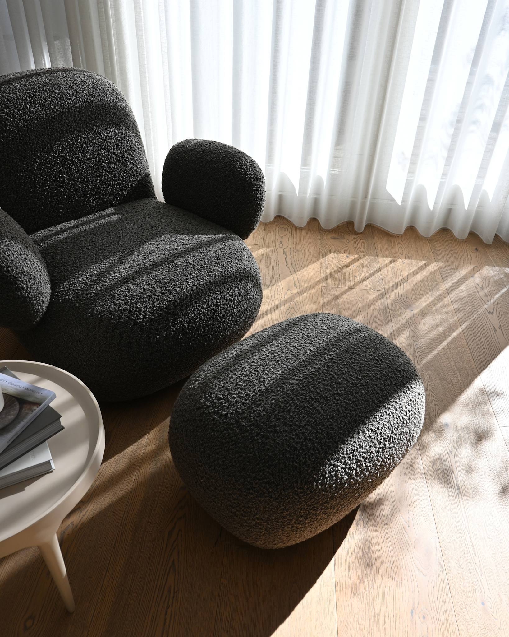 101 Copenhagen - Toe Armchair, Flat - Deep Taupe (A2635) - Armchair