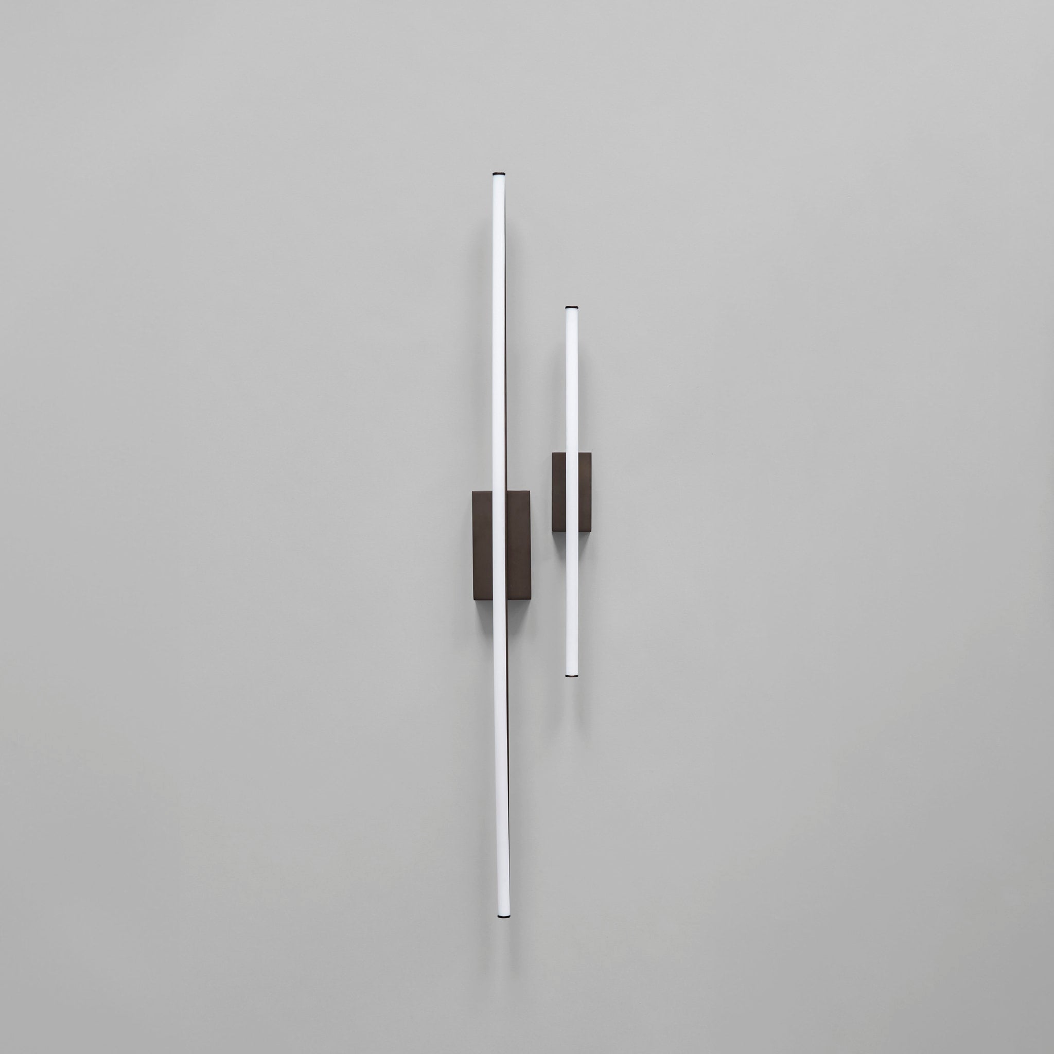 101 Copenhagen - Bow Wall Lamp, Big - Bronze - Wall Lamp