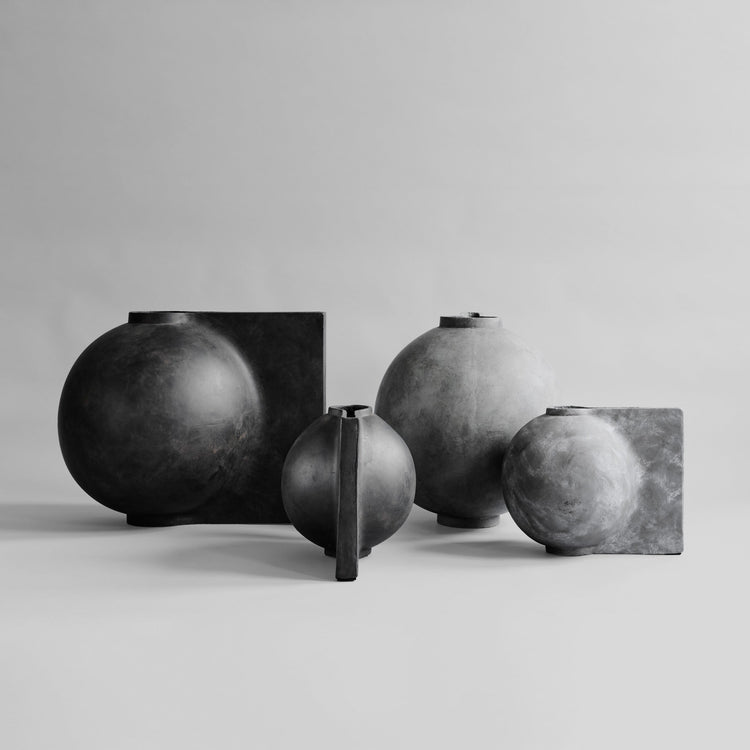 101 Copenhagen Offset Vase collection