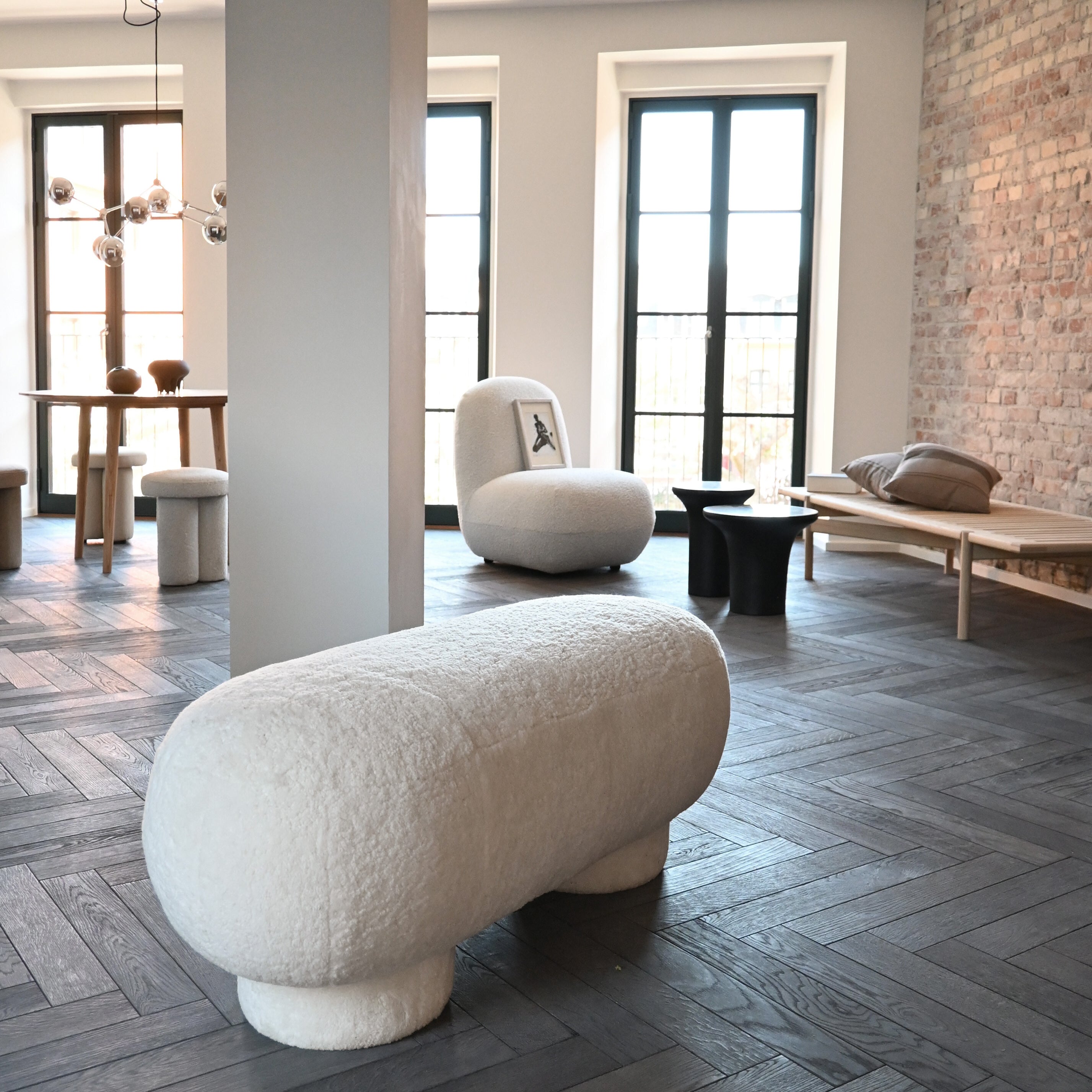 101 Copenhagen - Big Foot Bench - Sandshell - Bench