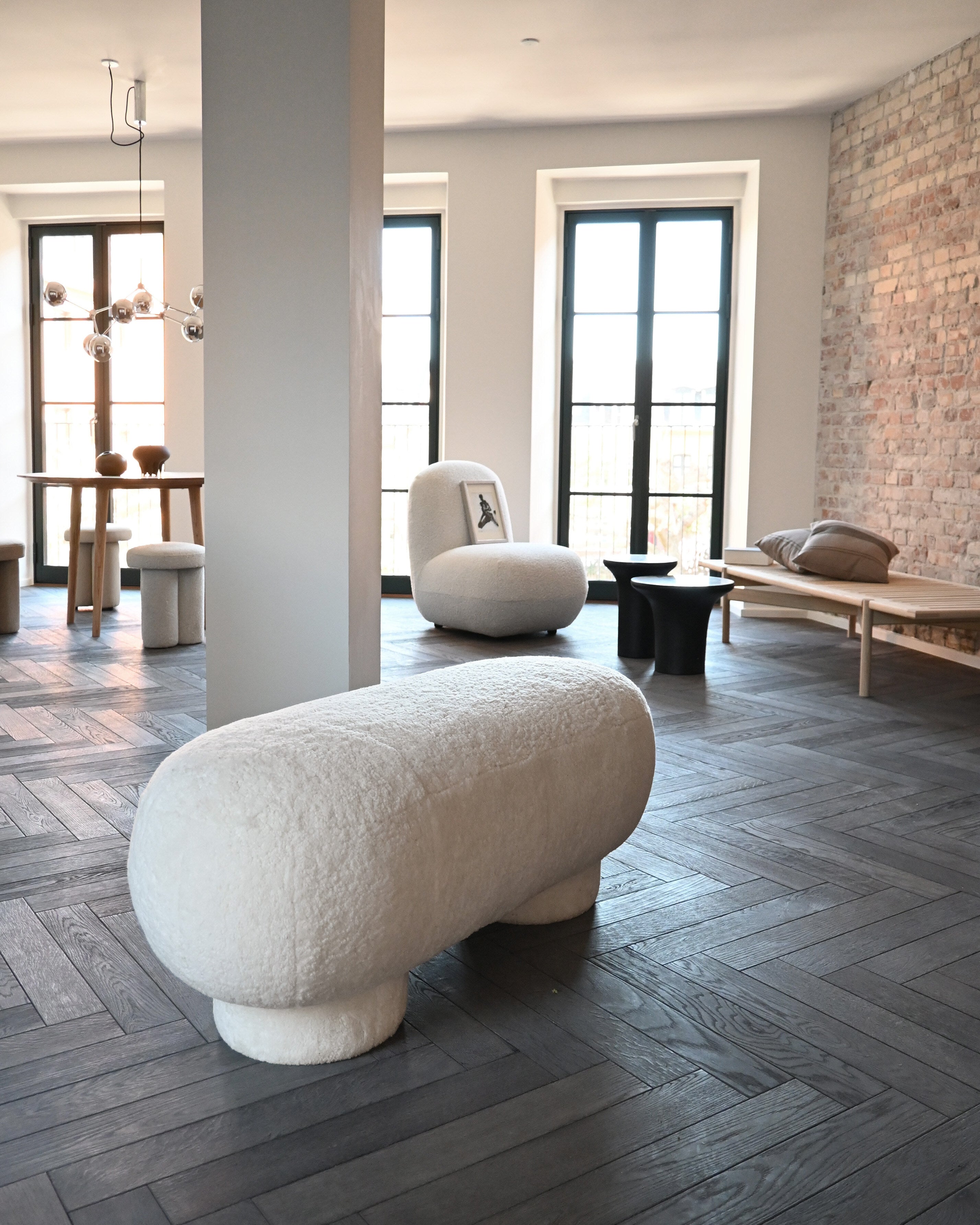 101 Copenhagen - Big Foot Bench - Sandshell - Bench