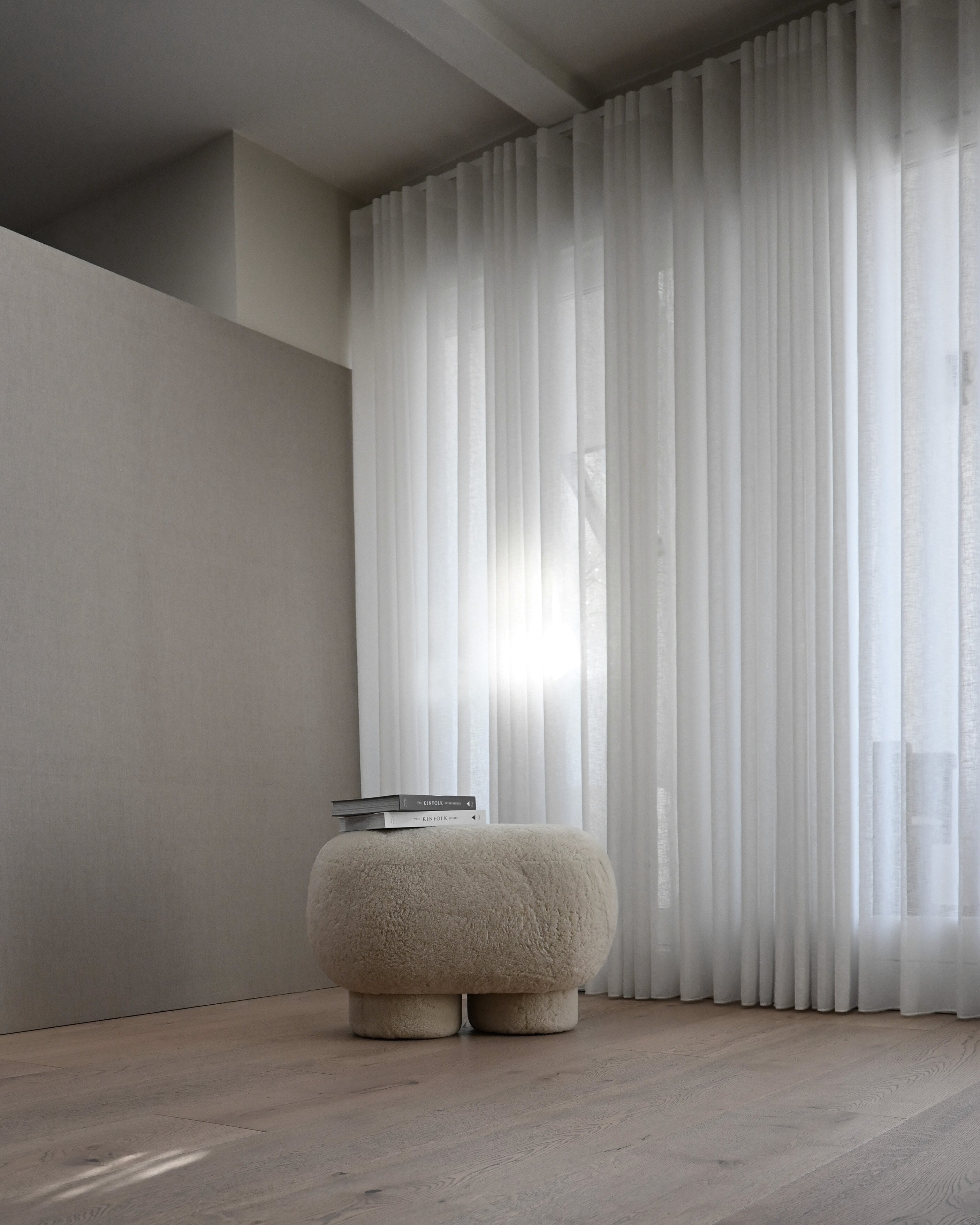 101 Copenhagen - Big Foot Bench, Petit  - Sandshell - Bench