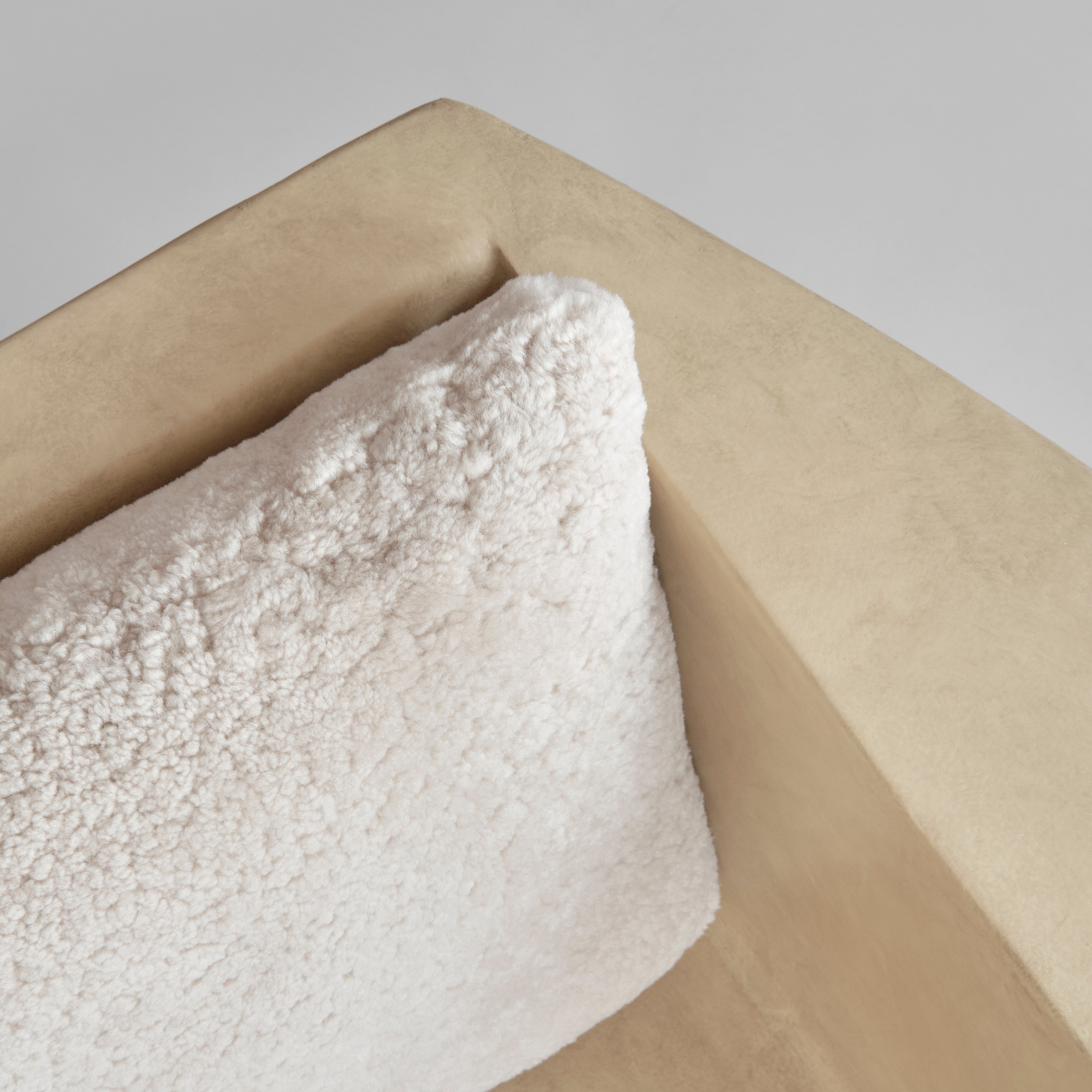 101 Copenhagen - Makura Pillow 11 - Sandshell (Sheepskin) - Pillow
