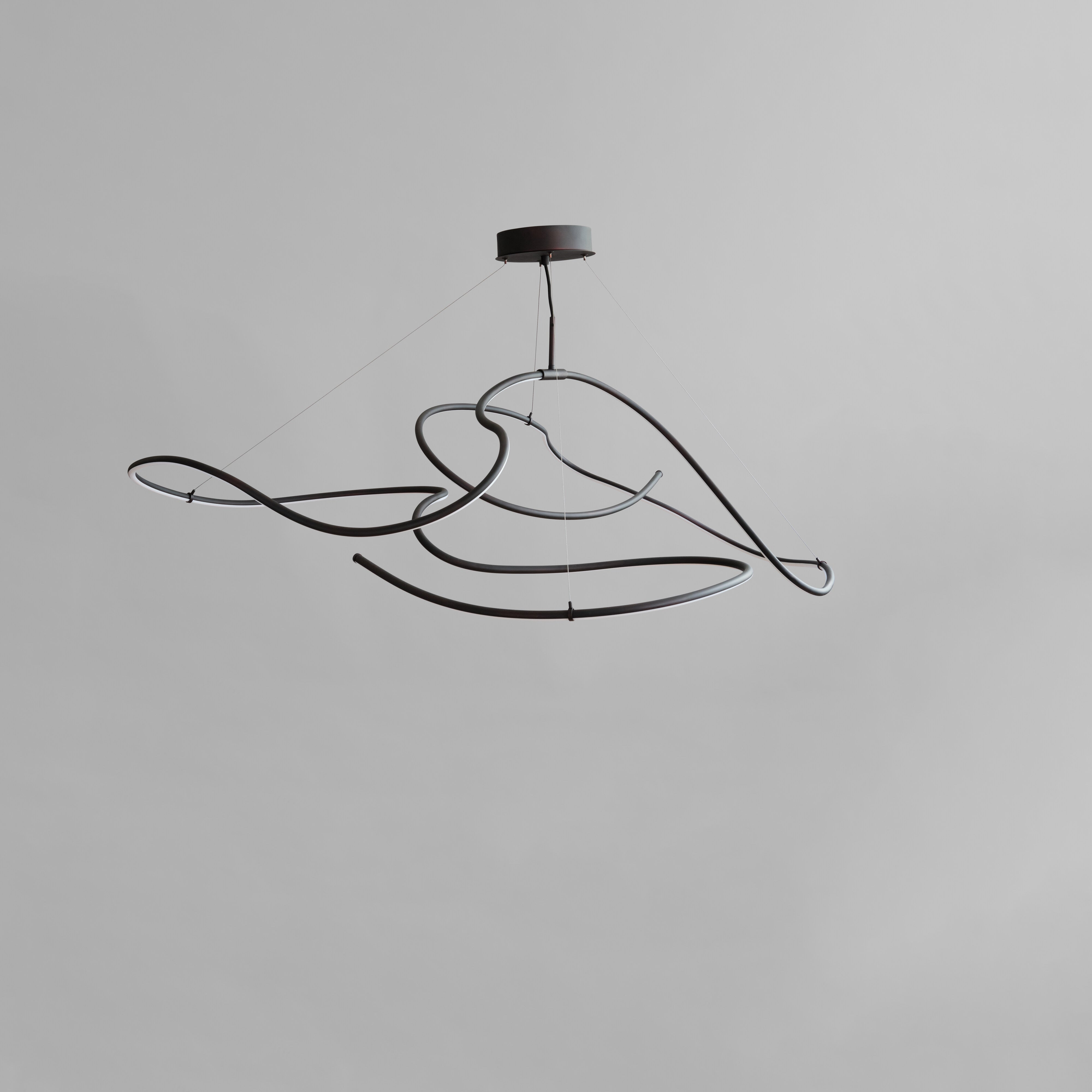 101 Copenhagen - Ghost Chandelier, Big - Burned Black (5m) - Chandelier