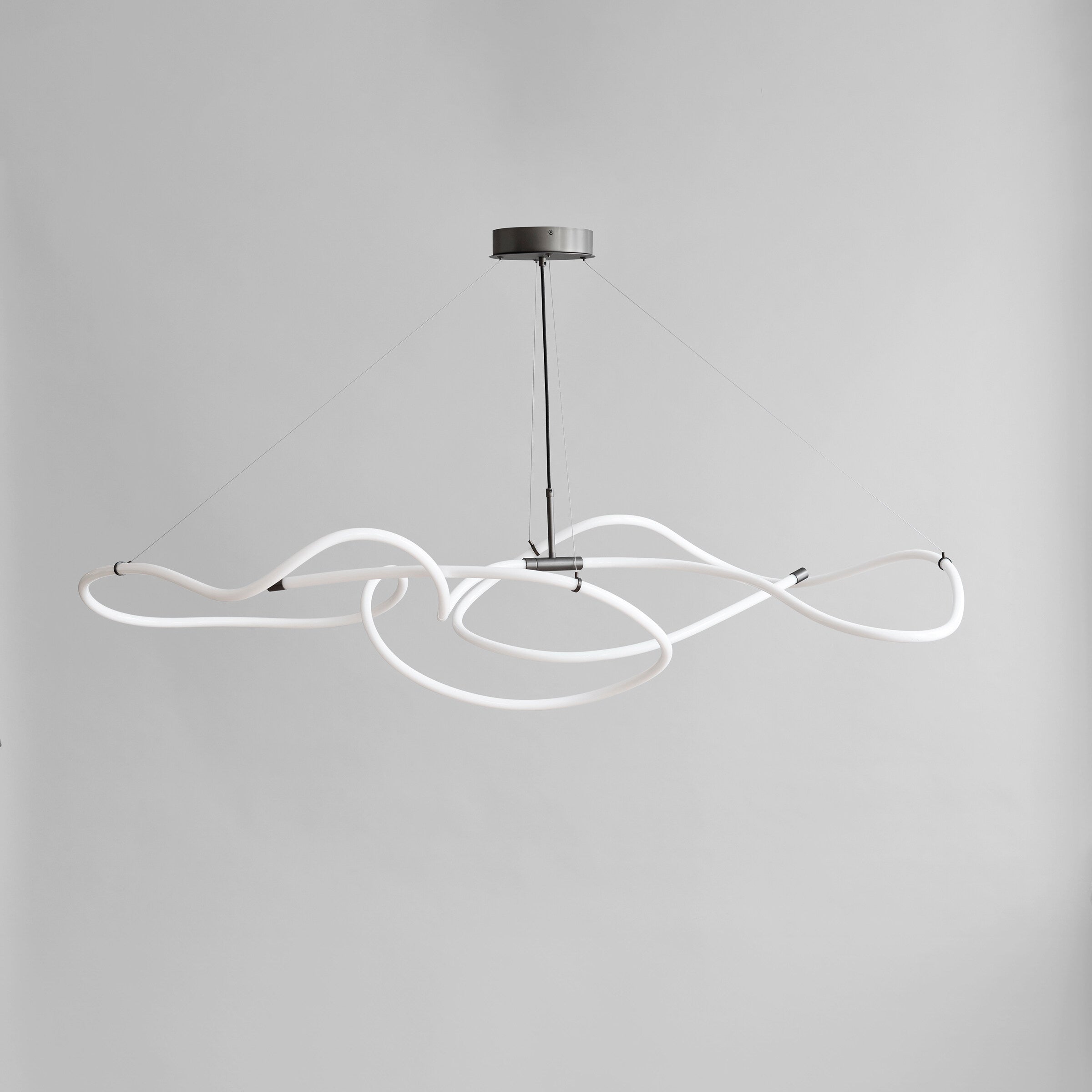 101 Copenhagen - Ghost Chandelier, Big - Neon (5m) - Chandelier
