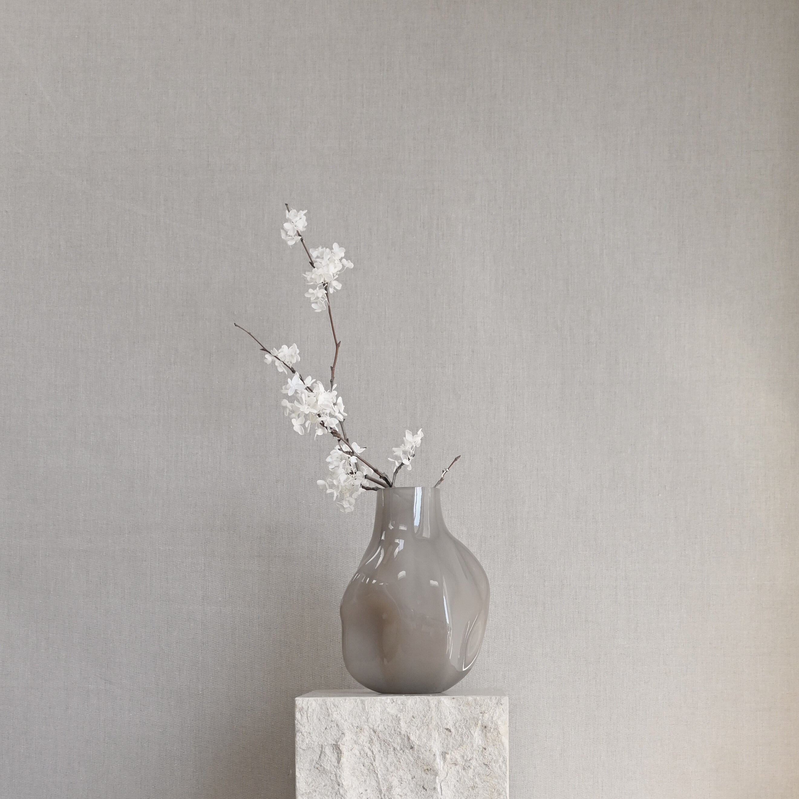 101 Copenhagen - Bakku Vase, Medio - Smoked Desert - Vase