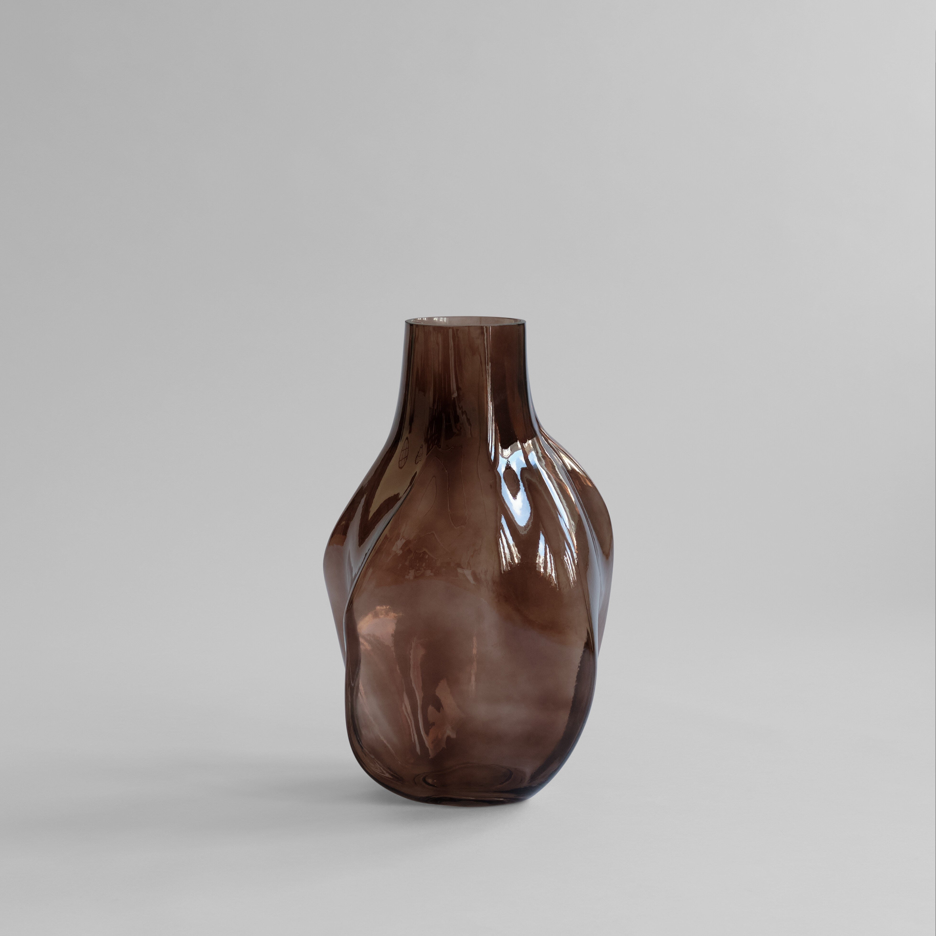 18483788_251037_Bakku_Vase_Big
