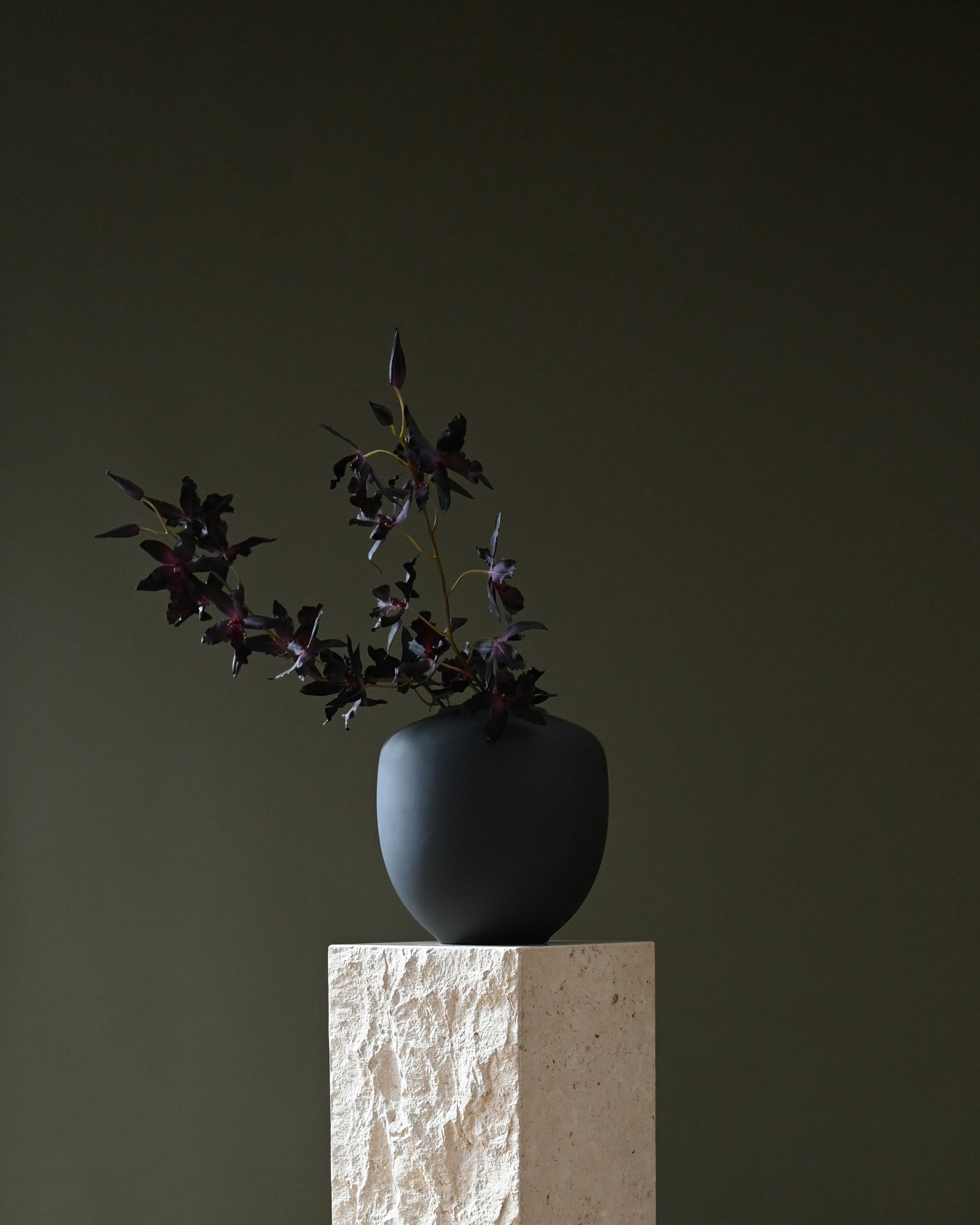 101 Copenhagen - Sunao Vase, Medio - Black - Vase