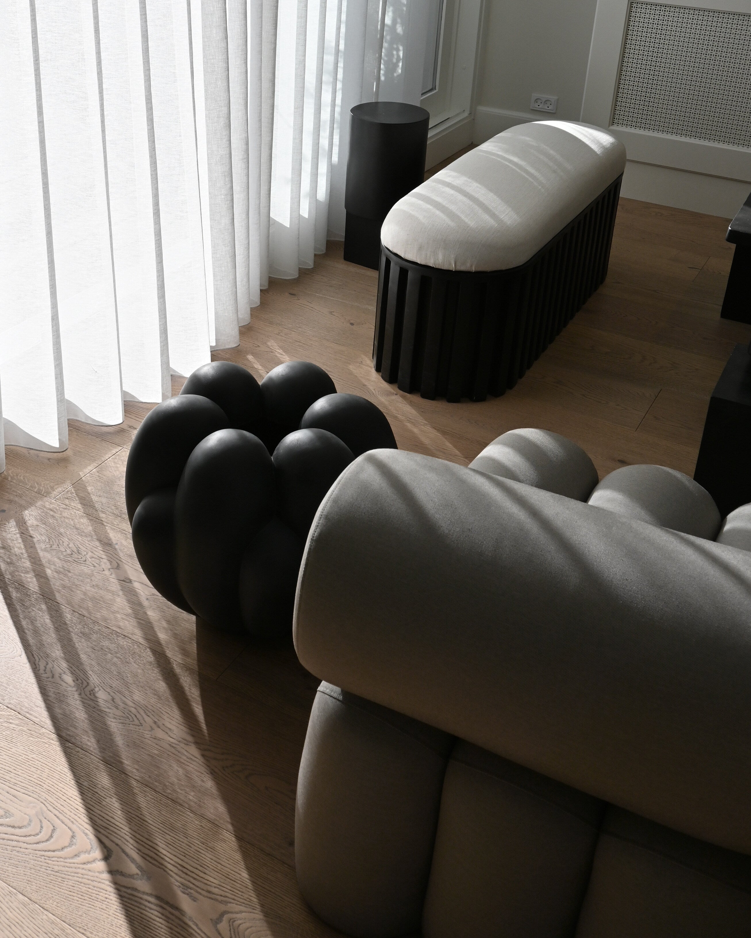 101 Copenhagen - Bloom Vase, Big - Black - Vase