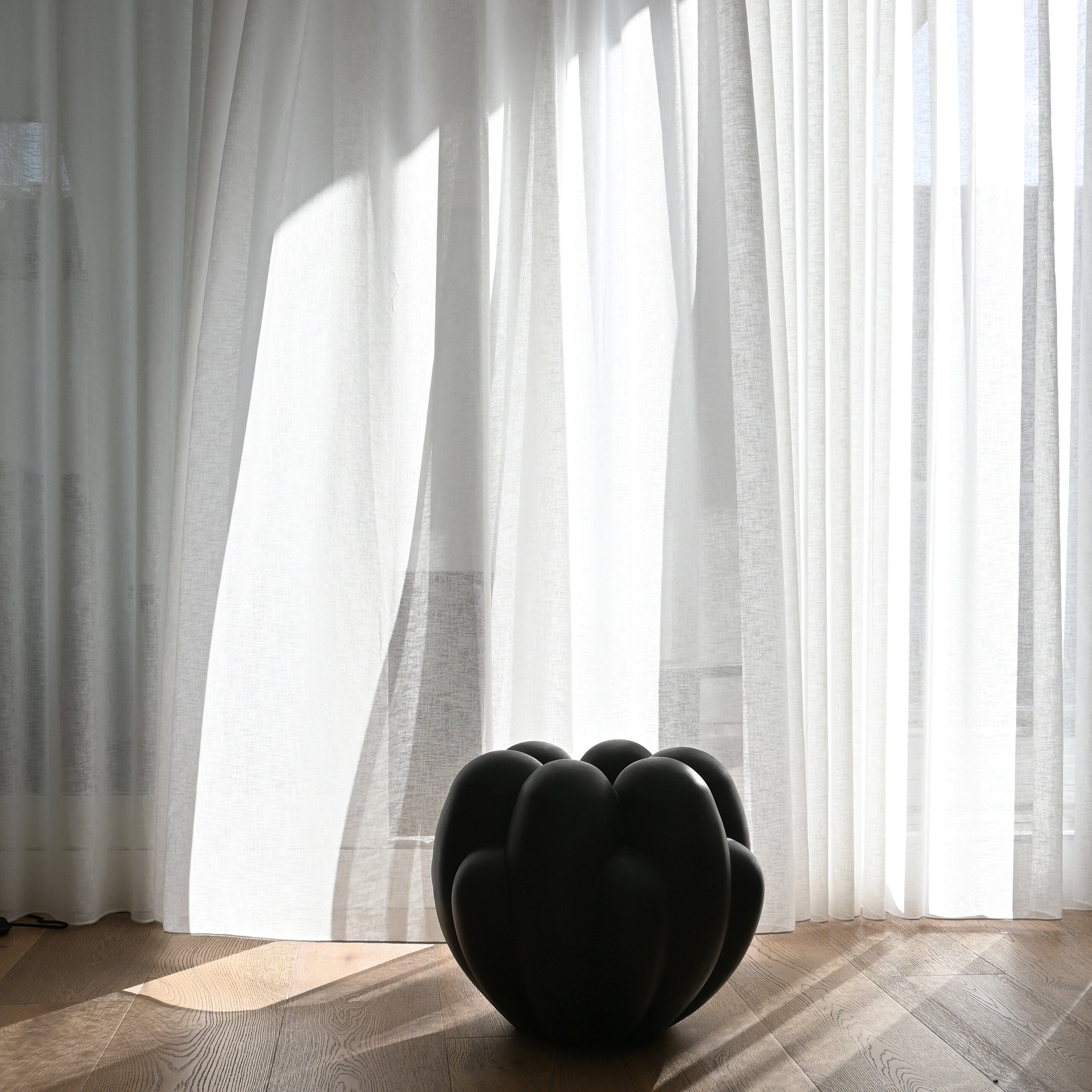 101 Copenhagen - Bloom Vase, Big - Black - Vase