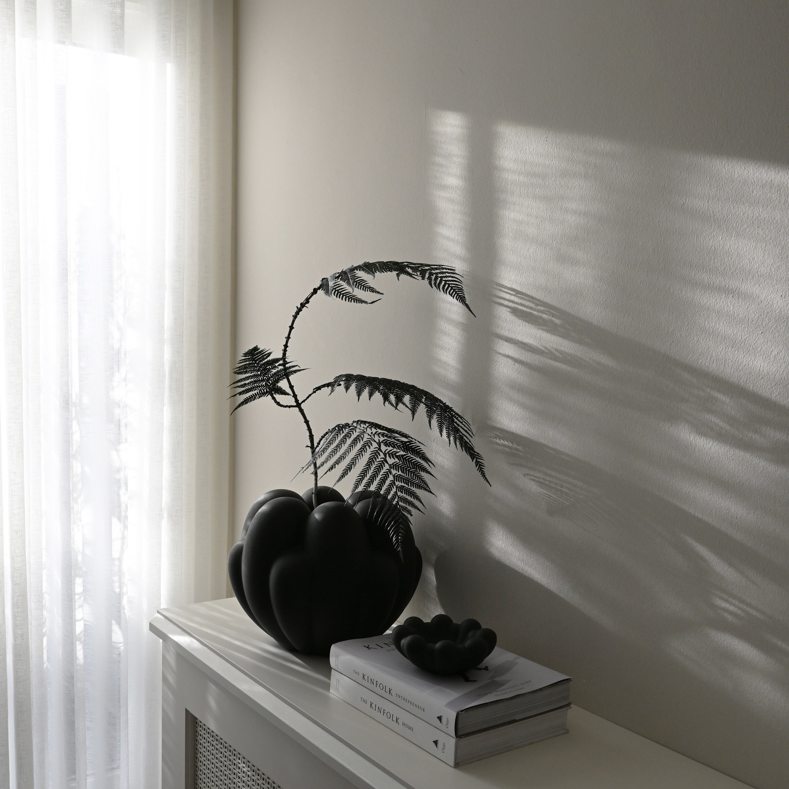 101 Copenhagen - Bloom Vase, Mini - Black - Vase