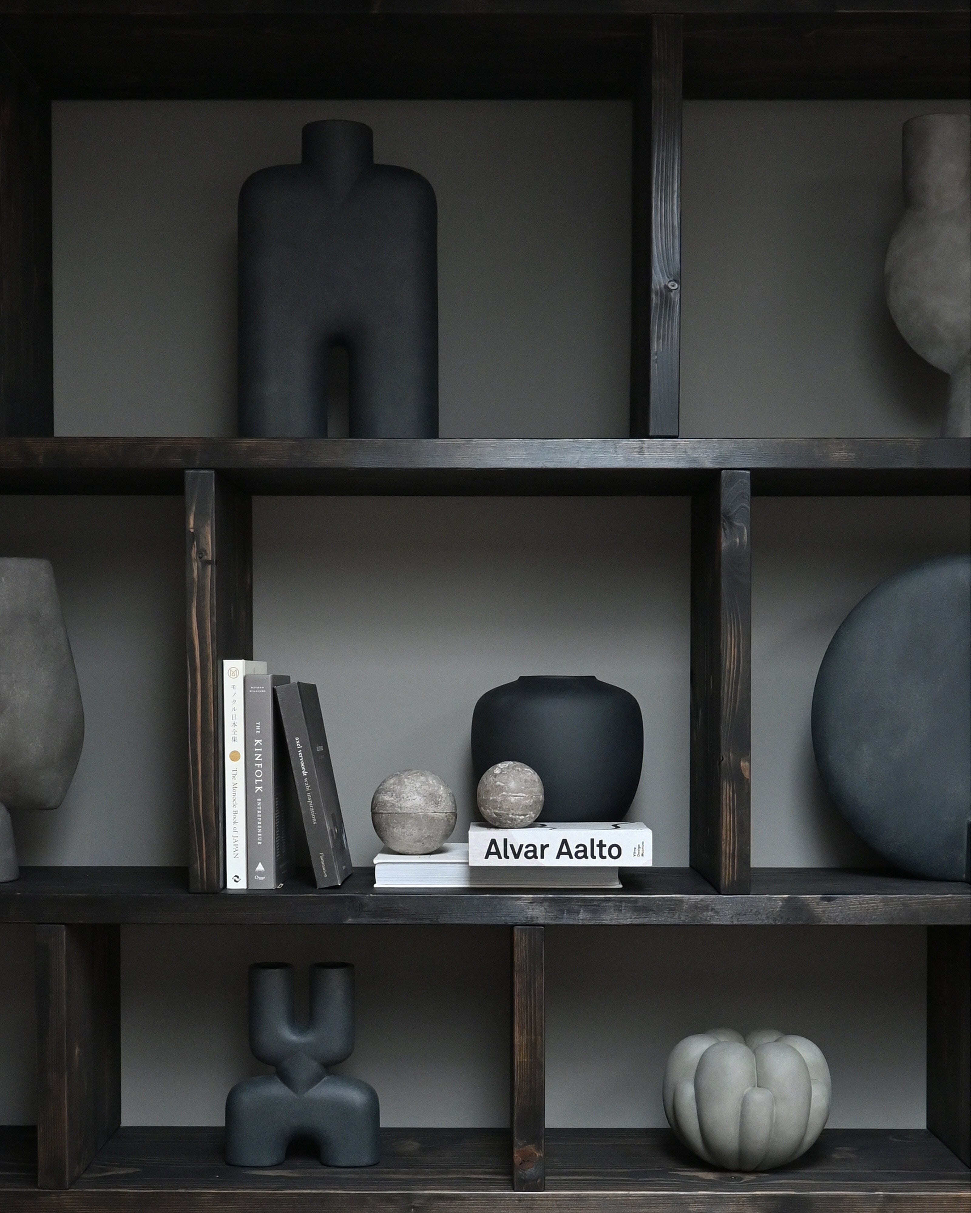 101 Copenhagen - Bloom Vase, Petit - Dark Grey - Vase