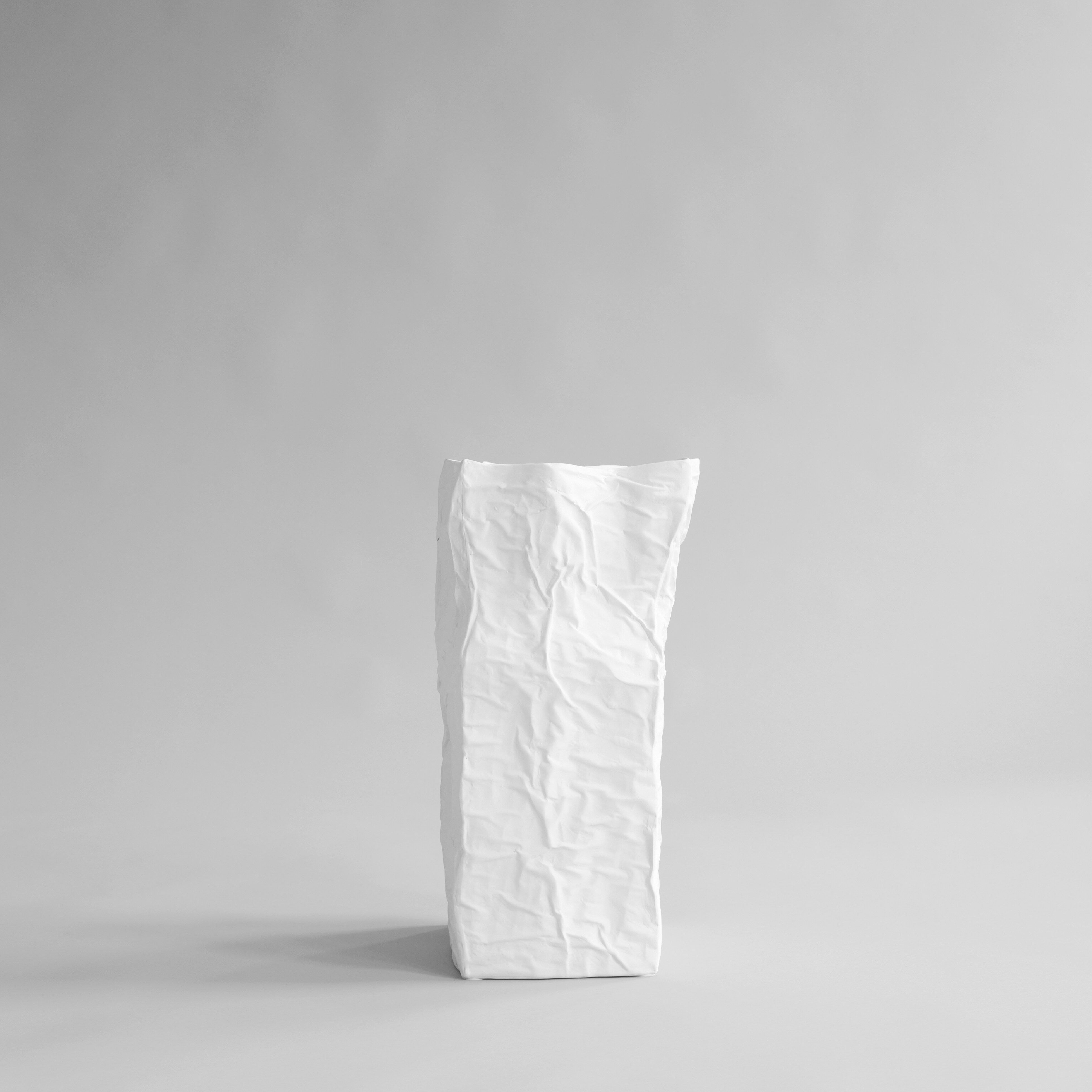 Kami Vase, Big - Bone White | Ceramic | 101 Copenhagen