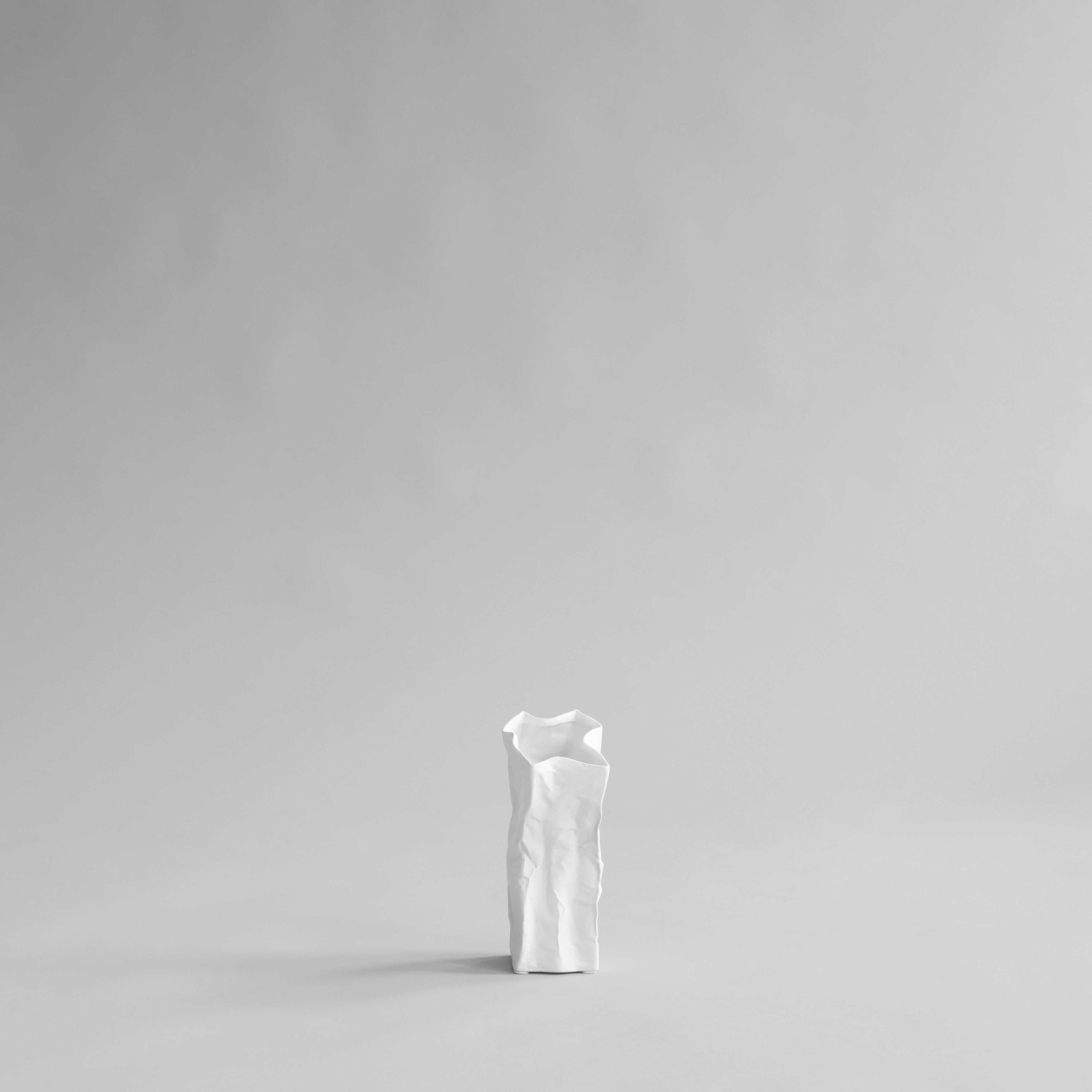 Kami Vase, Mini - Bone White | Ceramic | 101 Copenhagen