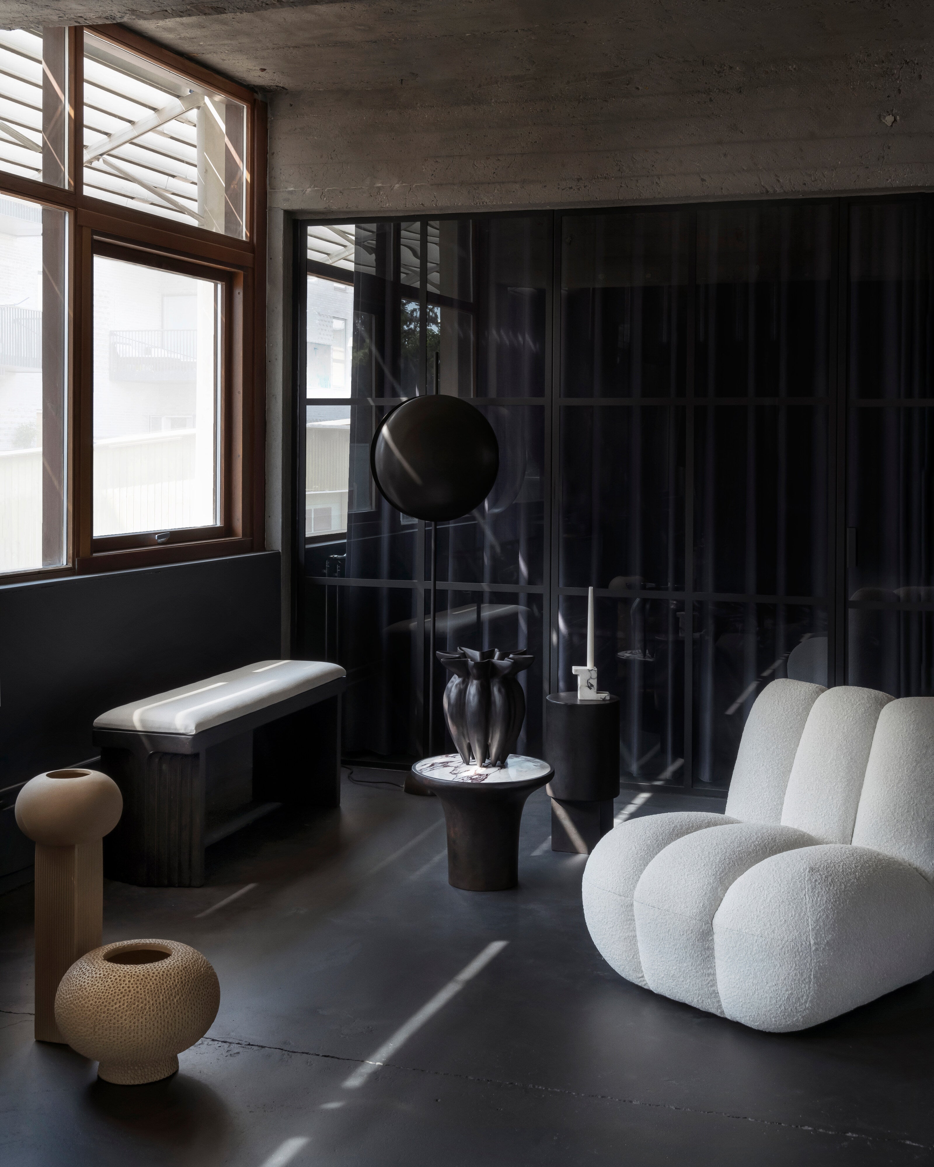 101 Copenhagen - Empire Vase, Big - Sand - Vase