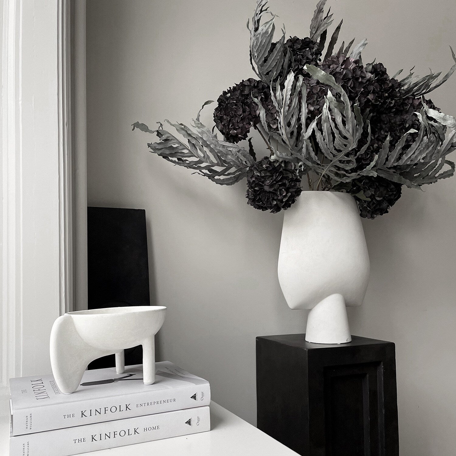 Sphere Vase Square, Big - Bone White | 101 Copenhagen