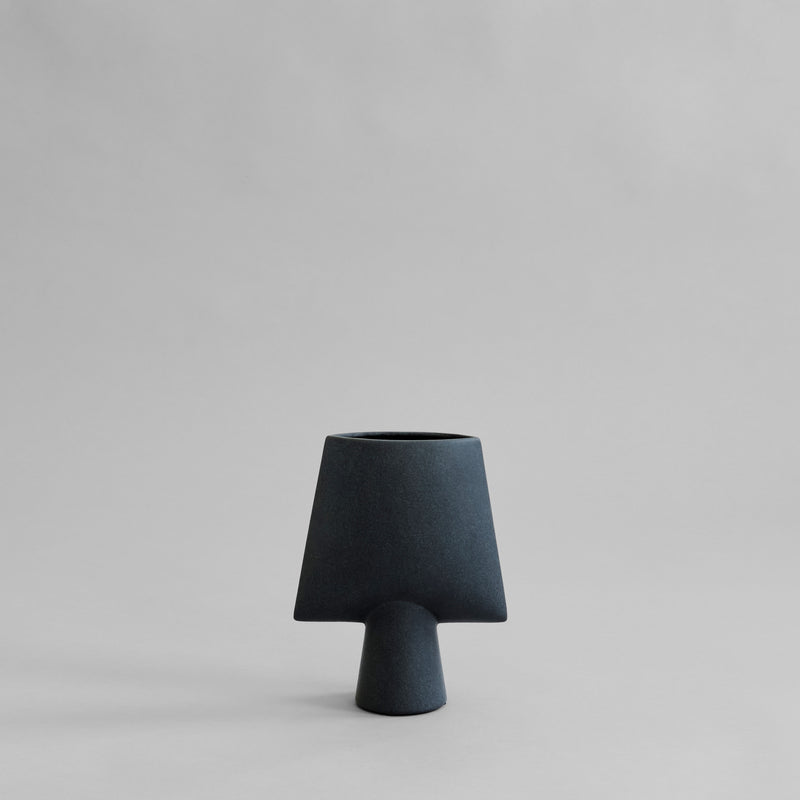 101 Copenhagen - Sphere Vase Square, Mini - Black - Vase