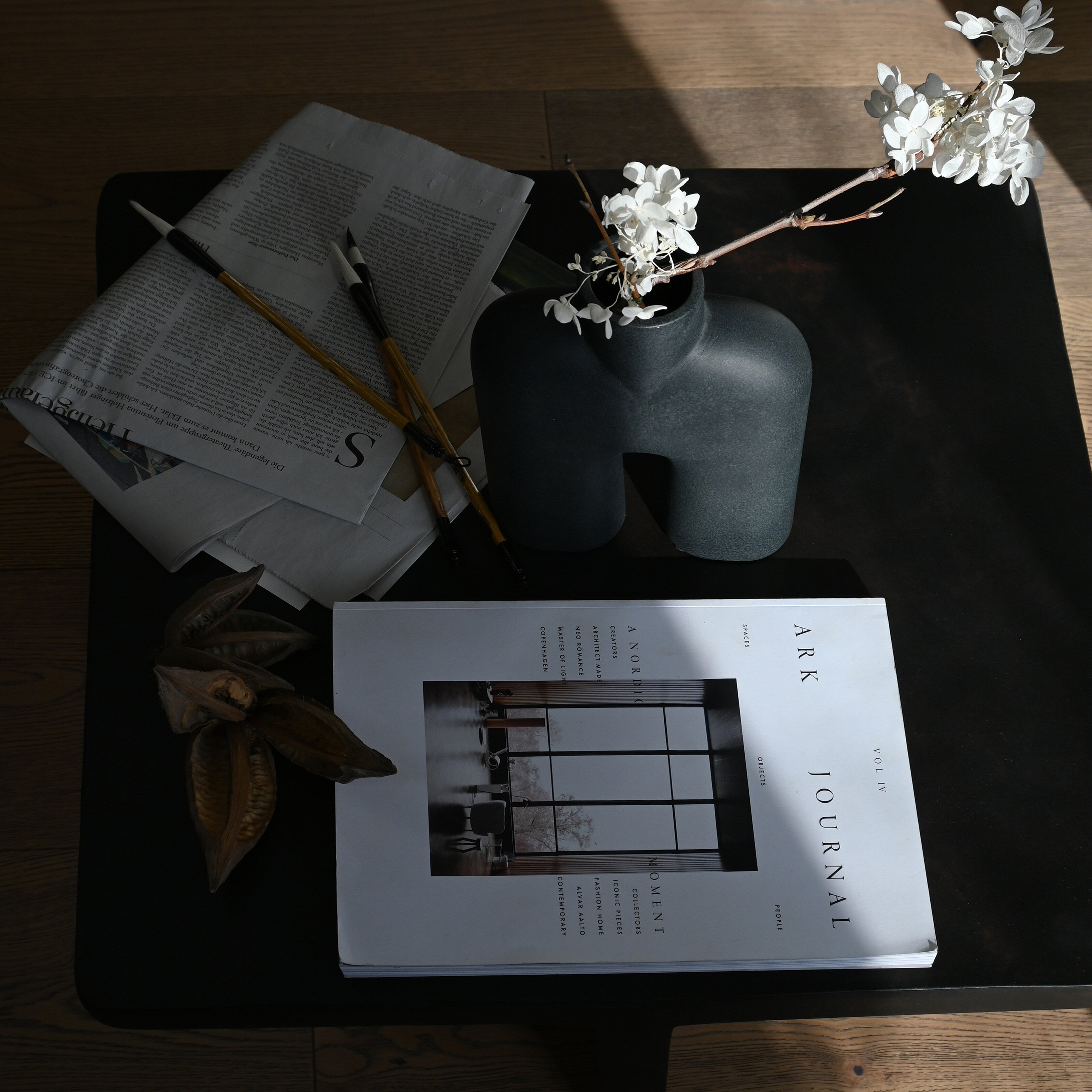 101 Copenhagen - Cobra Vase Tall, Mini - Black - Vase