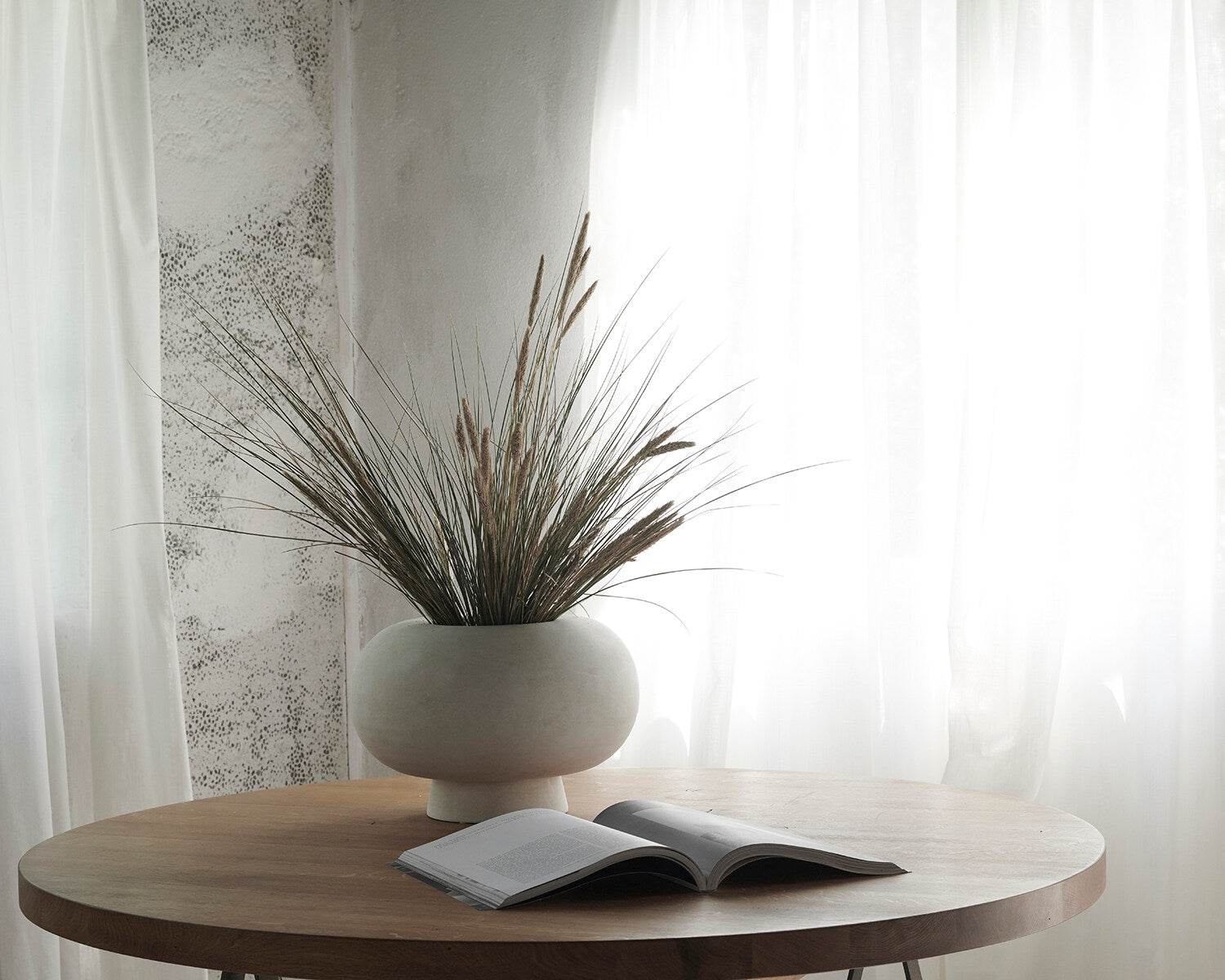 101 Copenhagen - Kabin Vase, Fat - Bone White - Vase