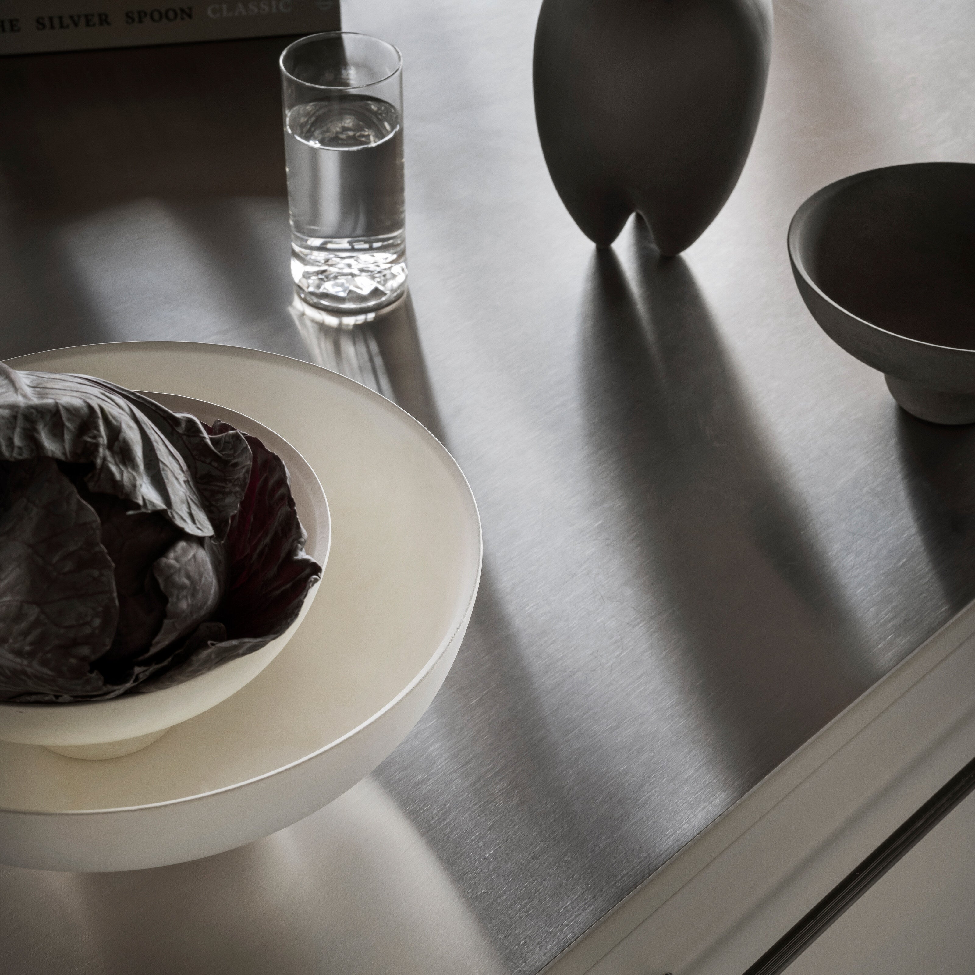 101 Copenhagen - Sumo Vase, Slim Petit - Coffee - Vase