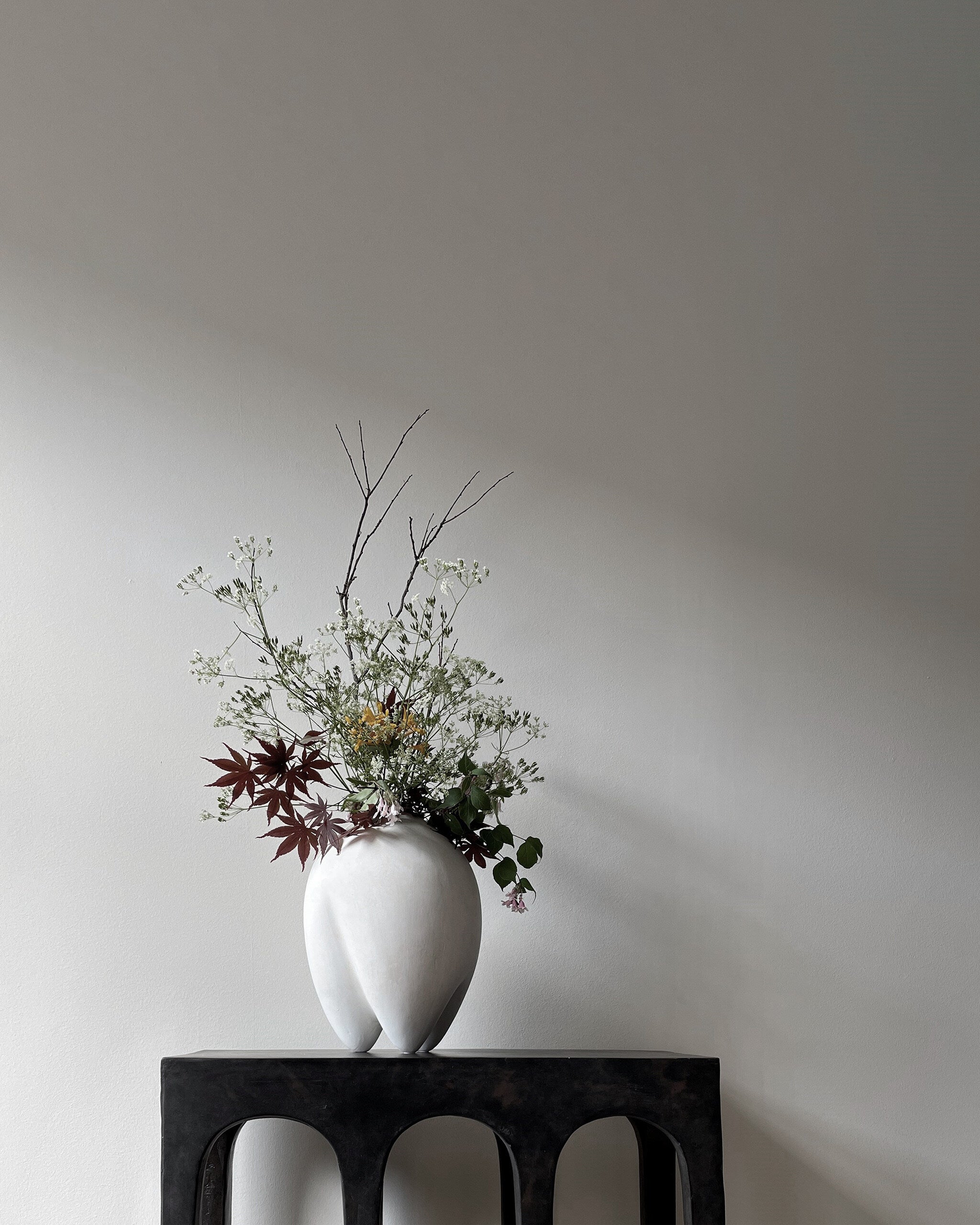 101 Copenhagen - Sumo Vase, Slim - Bone White - Vase