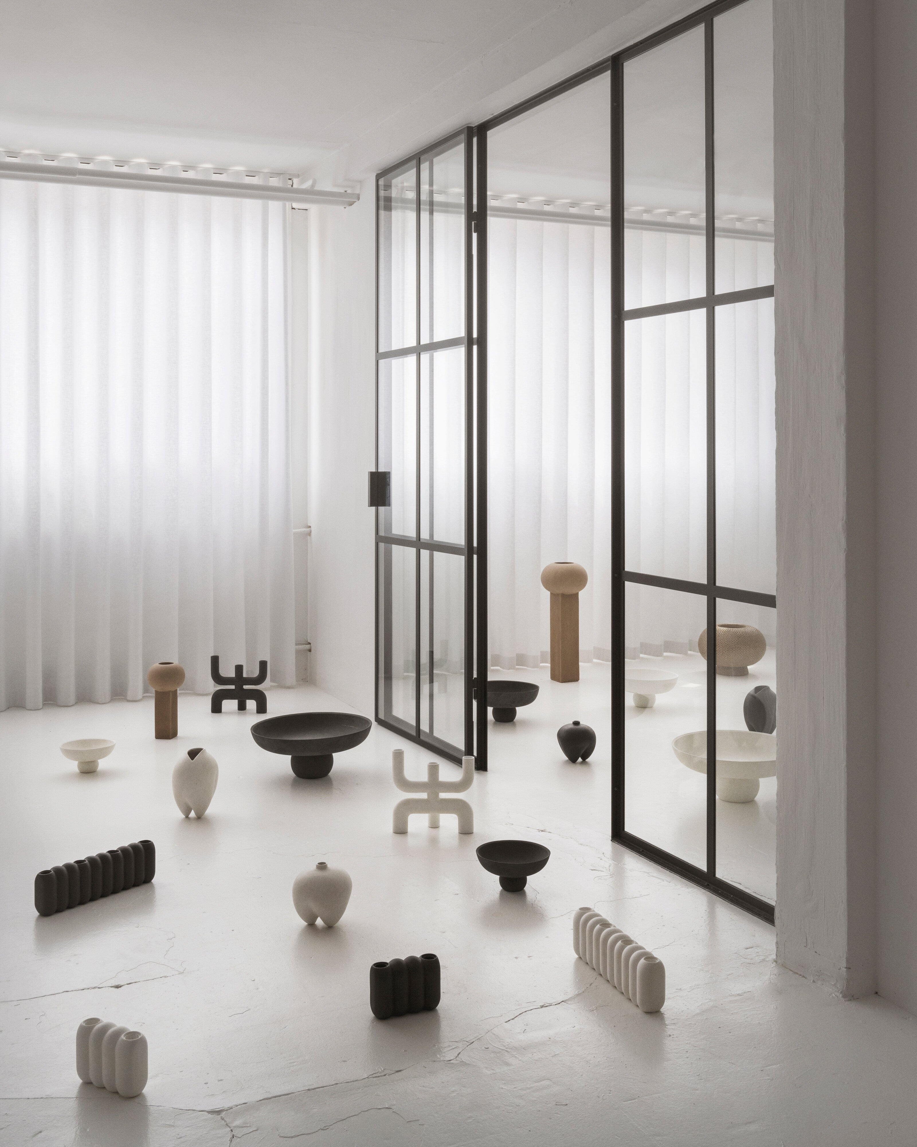 101 Copenhagen - Cobra Candle Holder - Black - Candle Holder