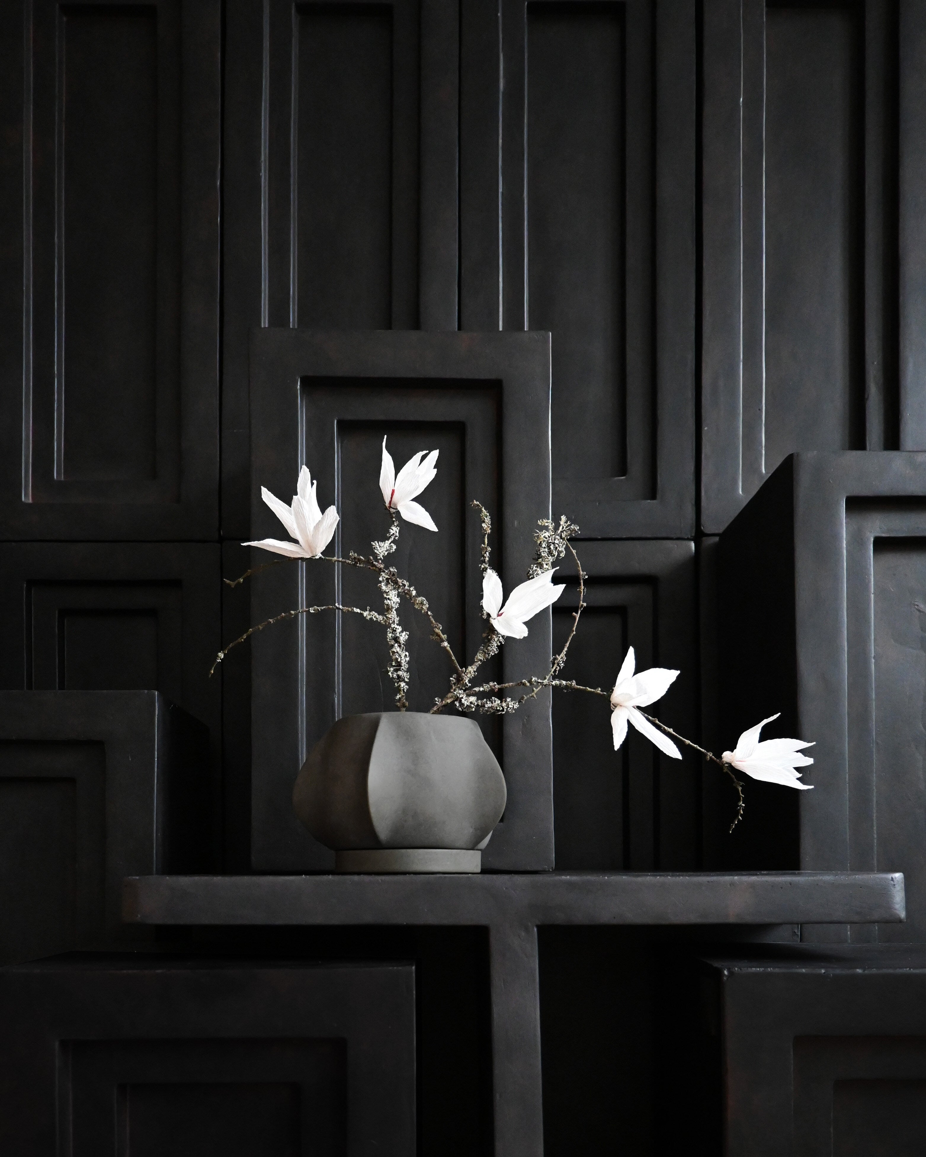 101 Copenhagen - Arket Plant Pot, Petit - Dark Grey - Plant Pot