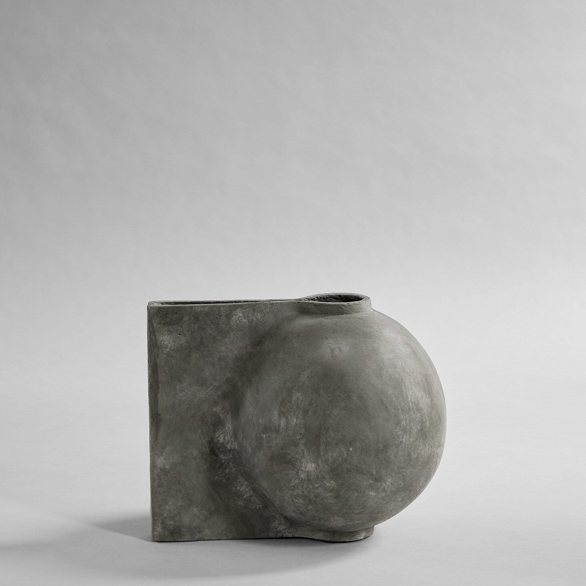 Offset Vase, Mini - Coffee | Fiber Concrete | 101 Copenhagen