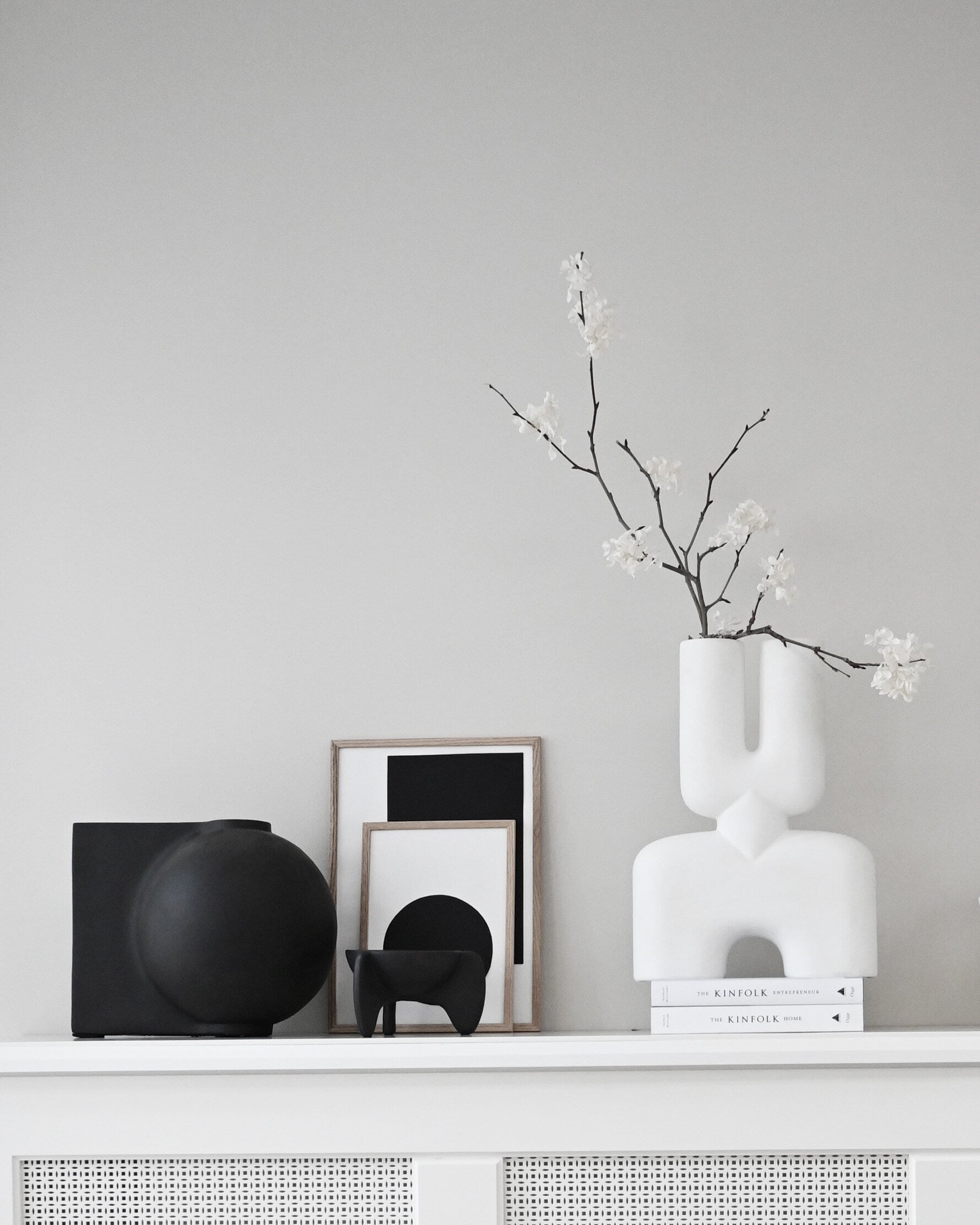 101 Copenhagen - Offset Vase, Mini - Coffee - Vase