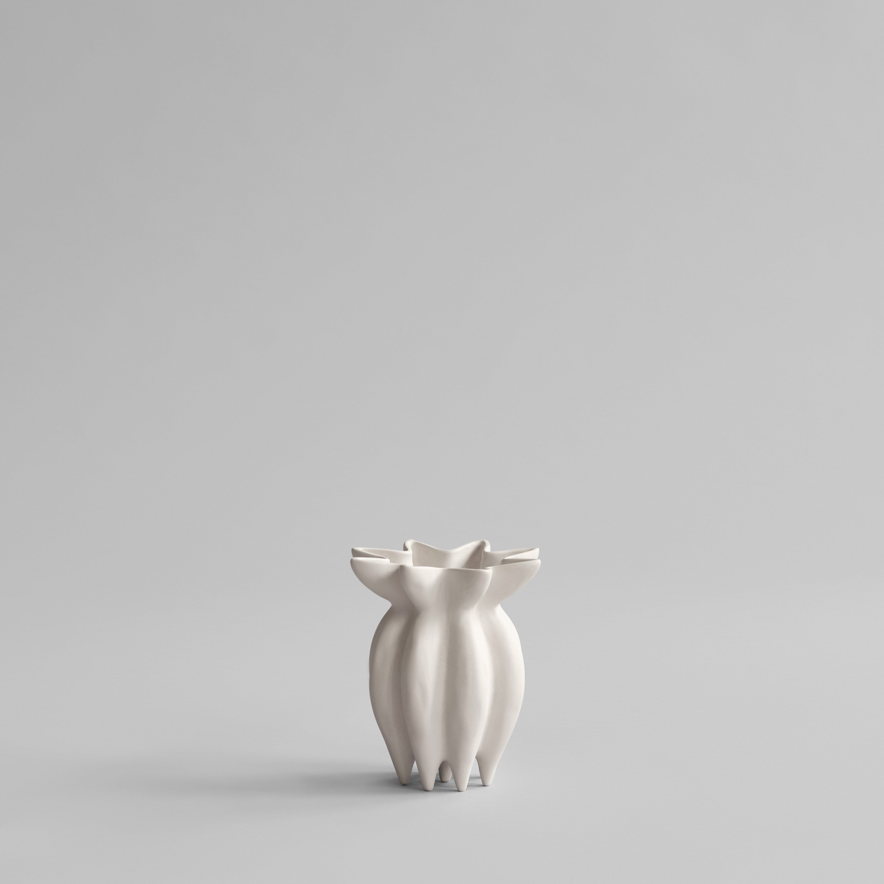 101 Copenhagen - Lotus Vase, Petit - Birch - Vase