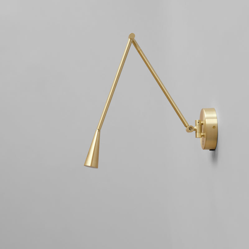 101 Copenhagen - Snake Wall Lamp - Brass - Wall Lamp