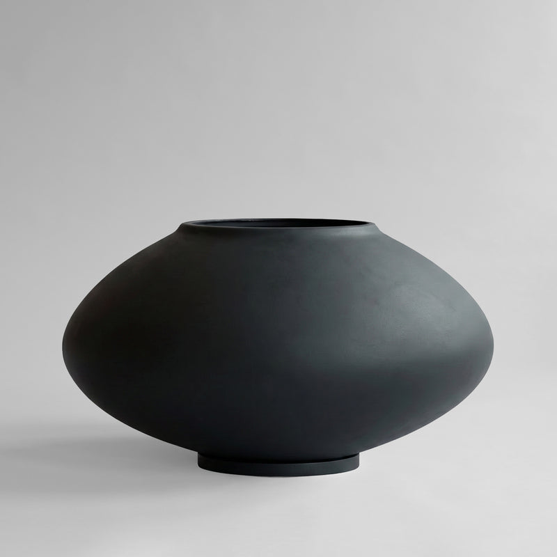 101 Copenhagen - Sunao Plant Pot Ellipse, Giant - Black - Plant Pot