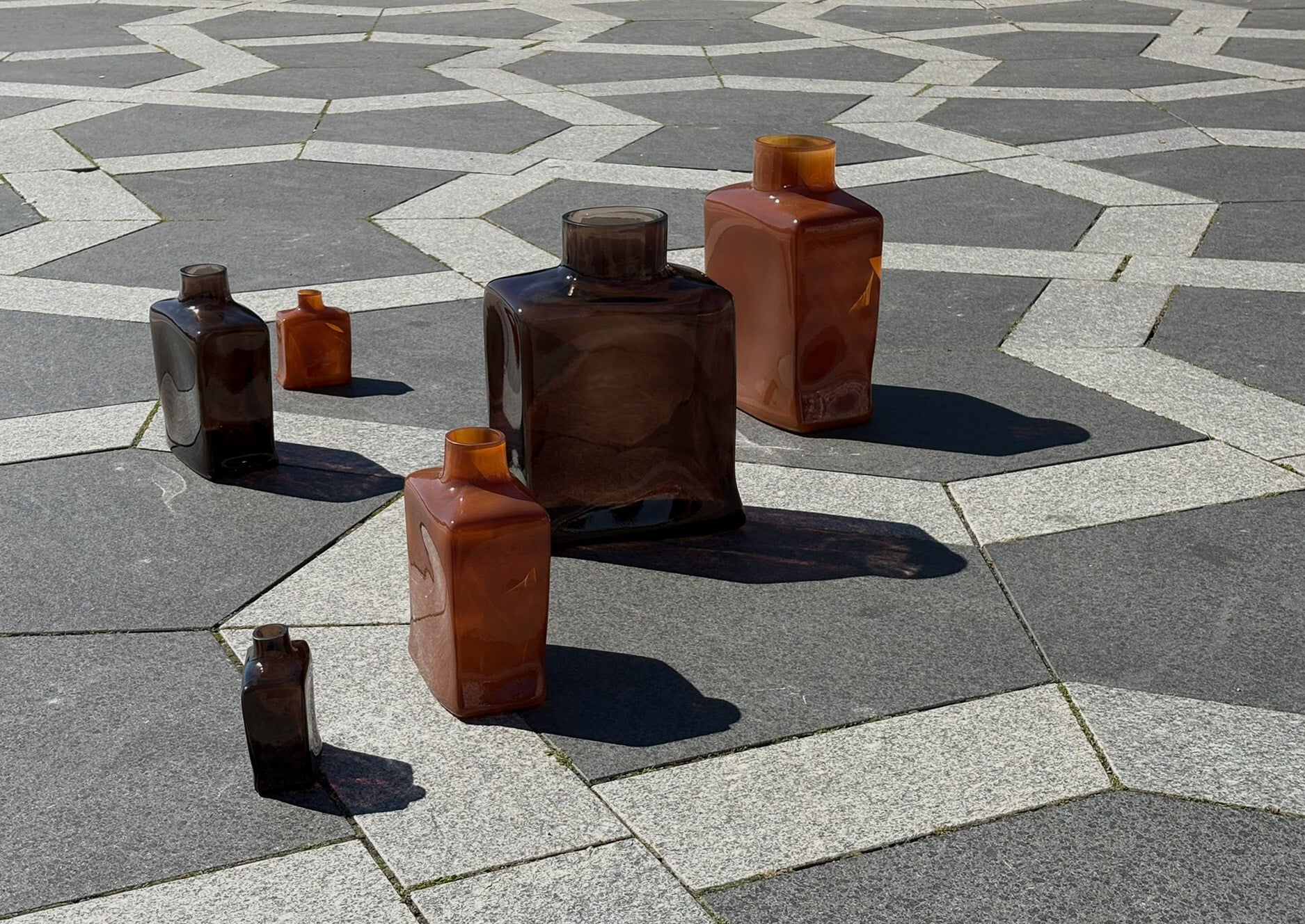 Shin Vase, Mini - Smoked Forest