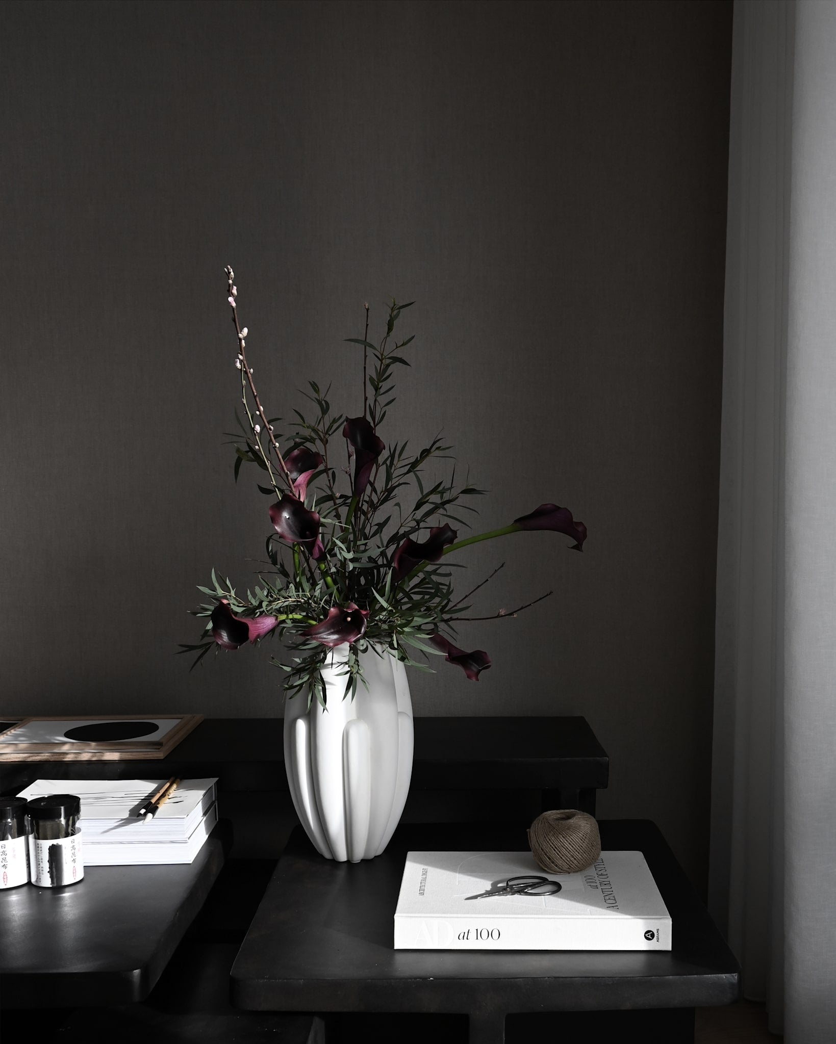 Bloom Vase Slim, Mini - Bone White | 101 Copenhagen