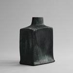 101 Copenhagen - Shin Vase, Hexa – Carved Dark Green - Vase