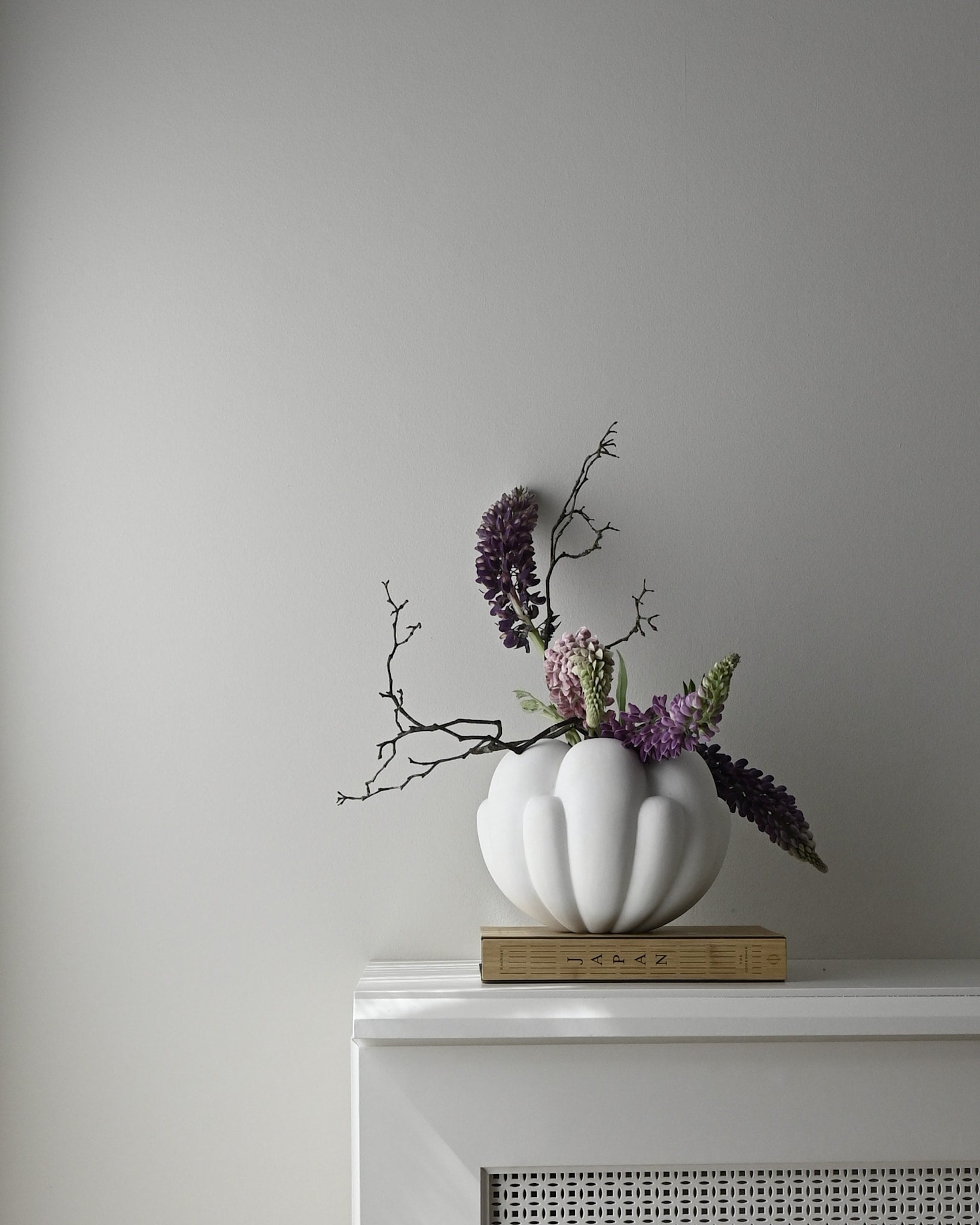 101 Copenhagen - Bloom Vase, Petit - Bone White - Vase