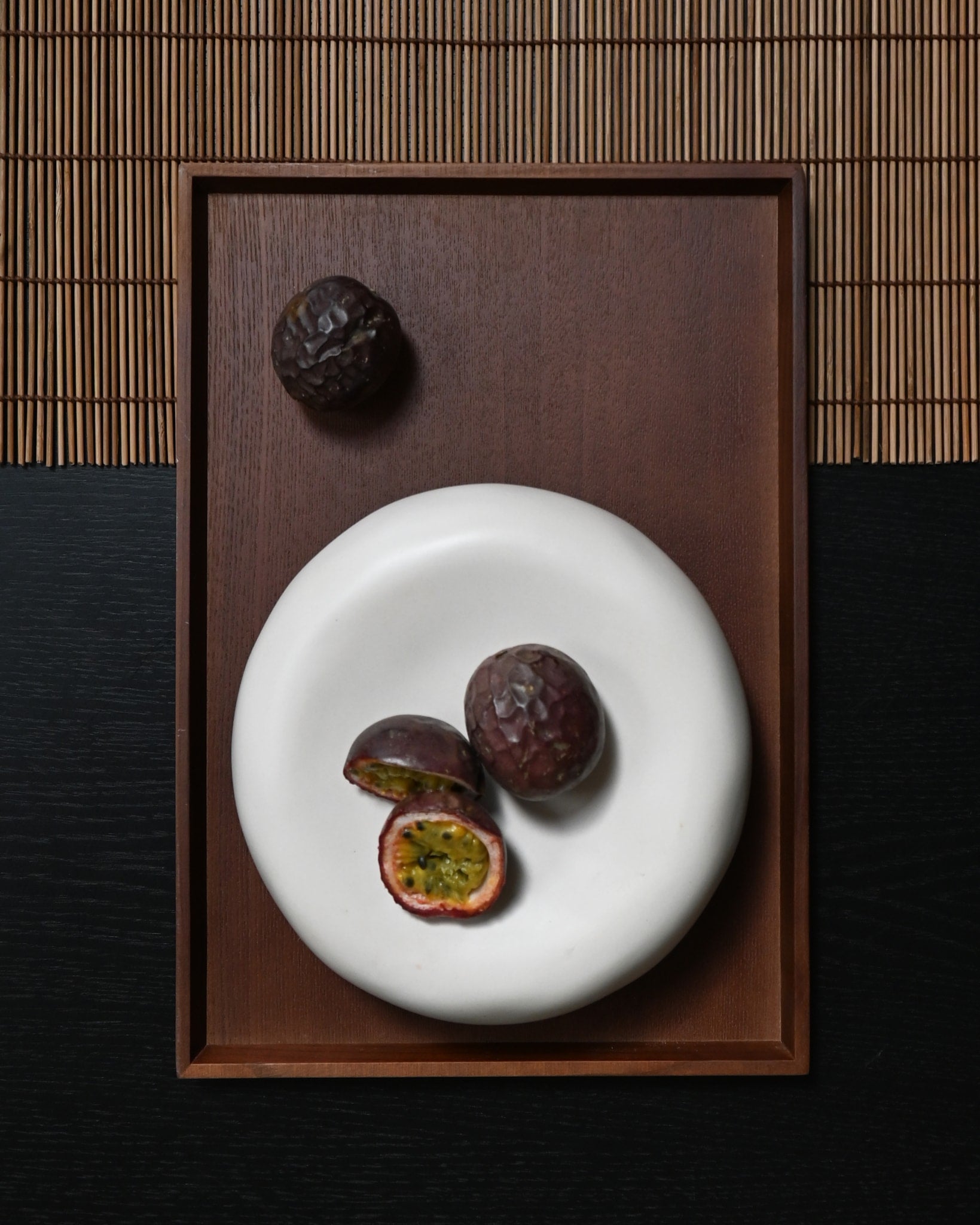 101 Copenhagen Native Tray, Fat with passion fruit