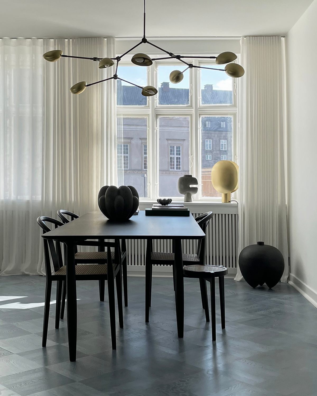 101 Copenhagen - Bloom Vase, Mini - Dark Grey - Vase