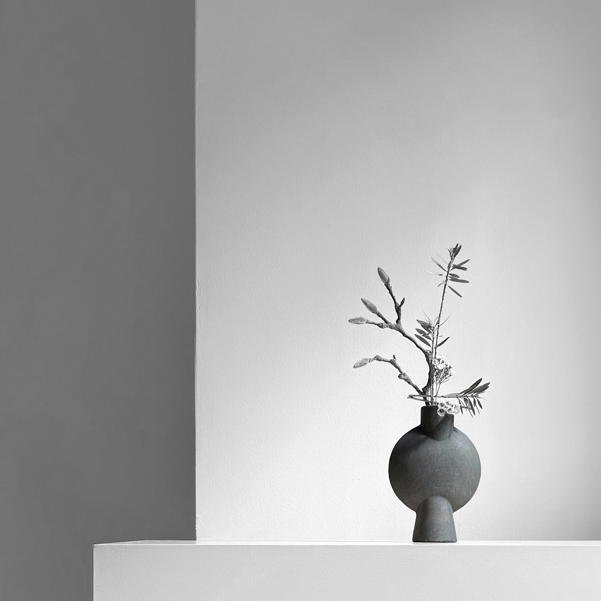 101 Copenhagen - Sphere Vase Bubl, Mini - Dark Grey - Vase