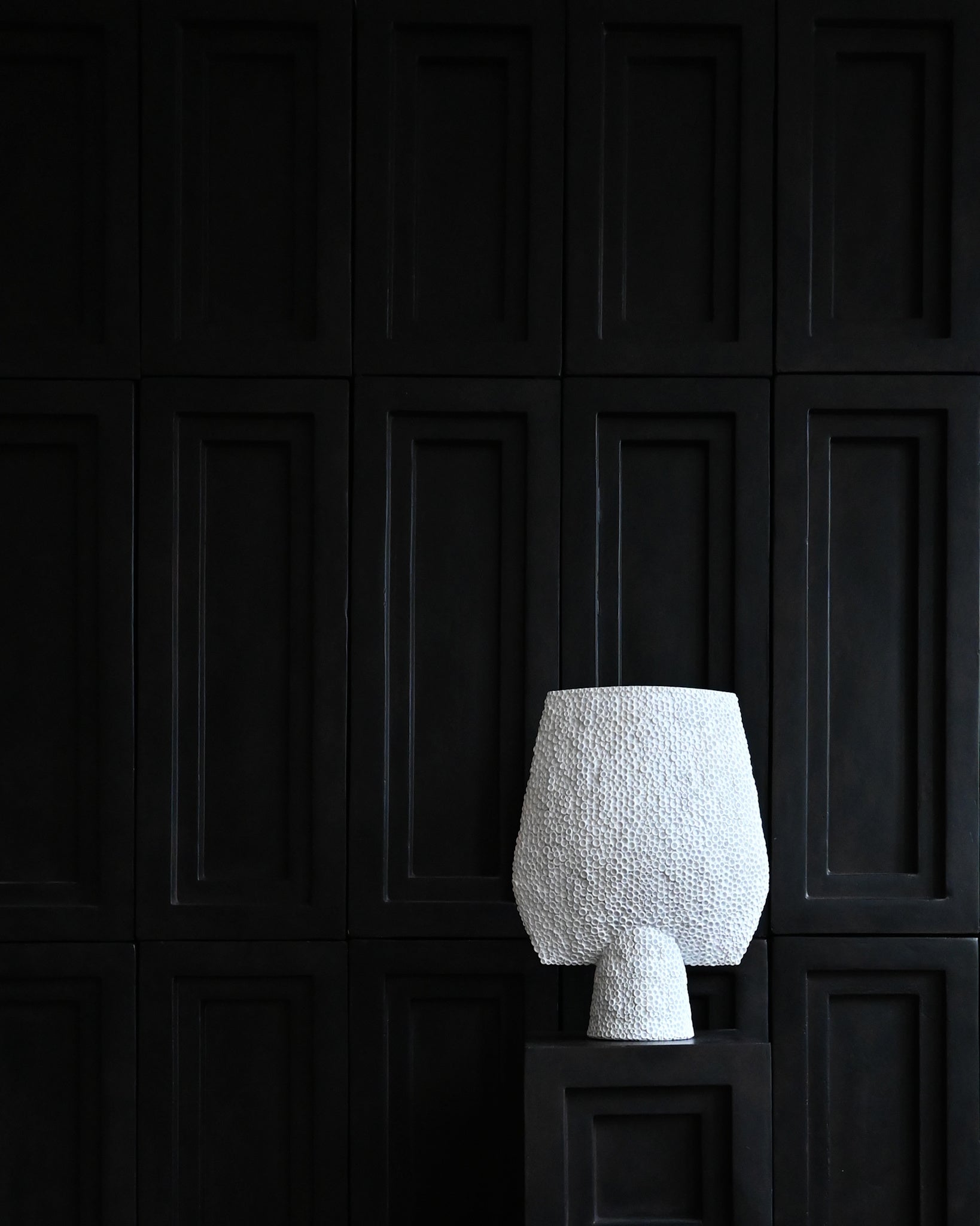 101 Copenhagen - Sphere Vase Square Shisen, Big - Bone White - Vase