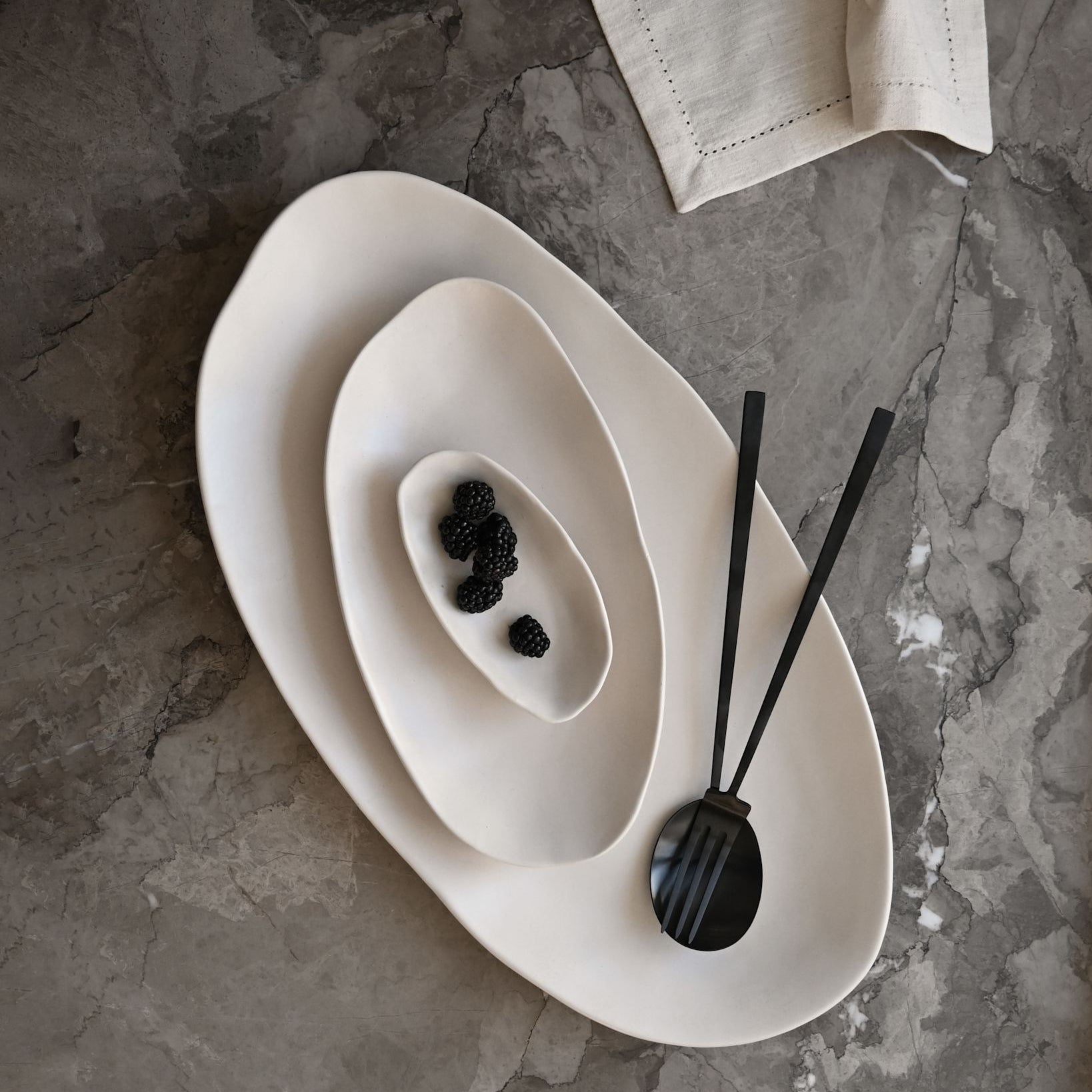 101 Copenhagen - Kogei Salad Servers - Black - Salad Servers