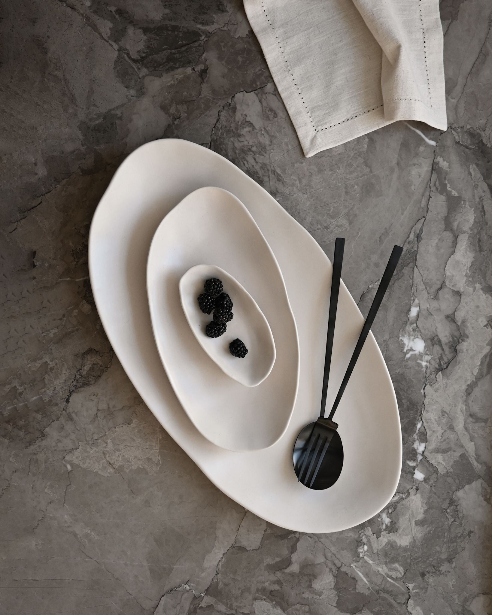 101 Copenhagen - Kogei Salad Servers - Black - Salad Servers