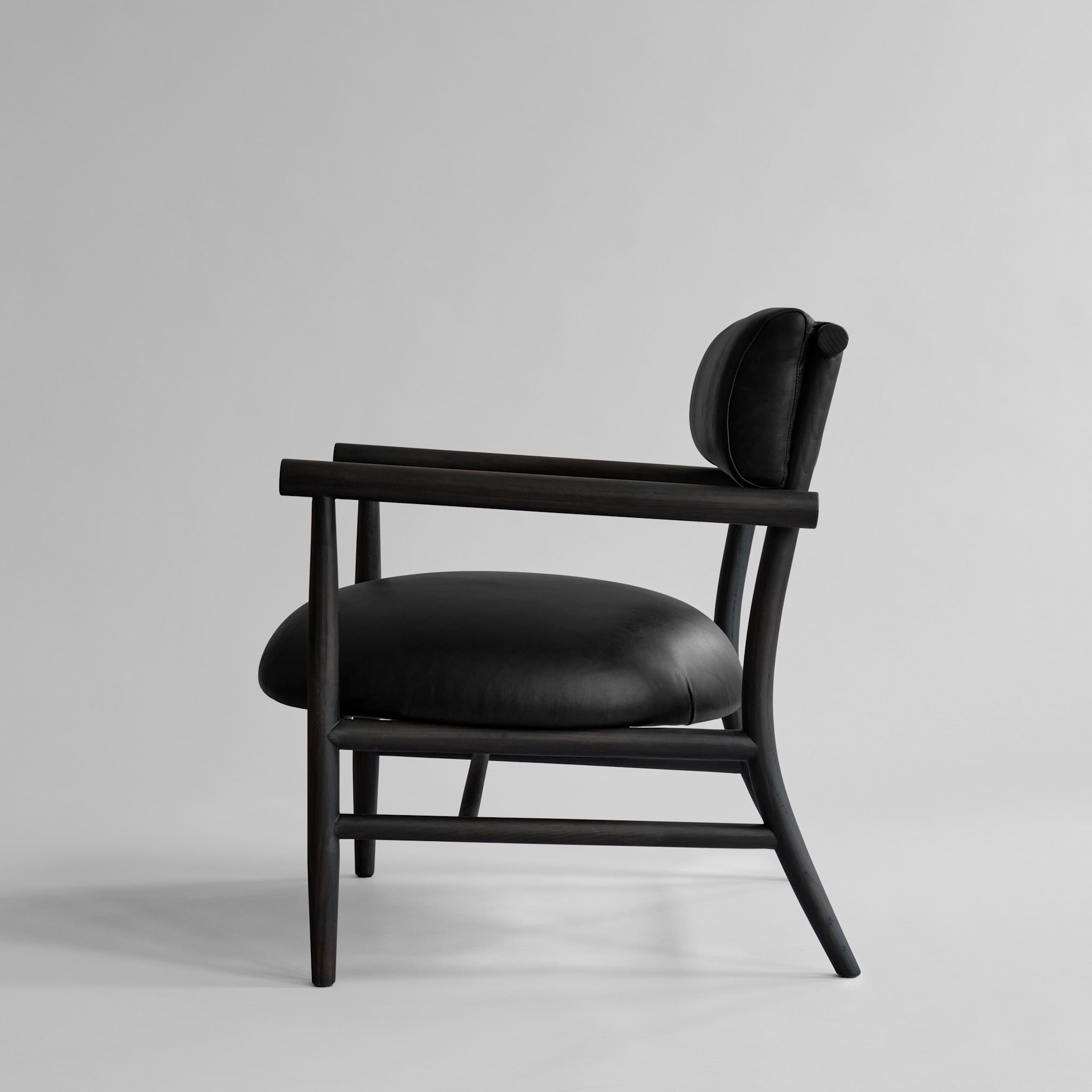 101 Copenhagen - Nama Lounge Chair - Aniline leather black - Lounge Chair